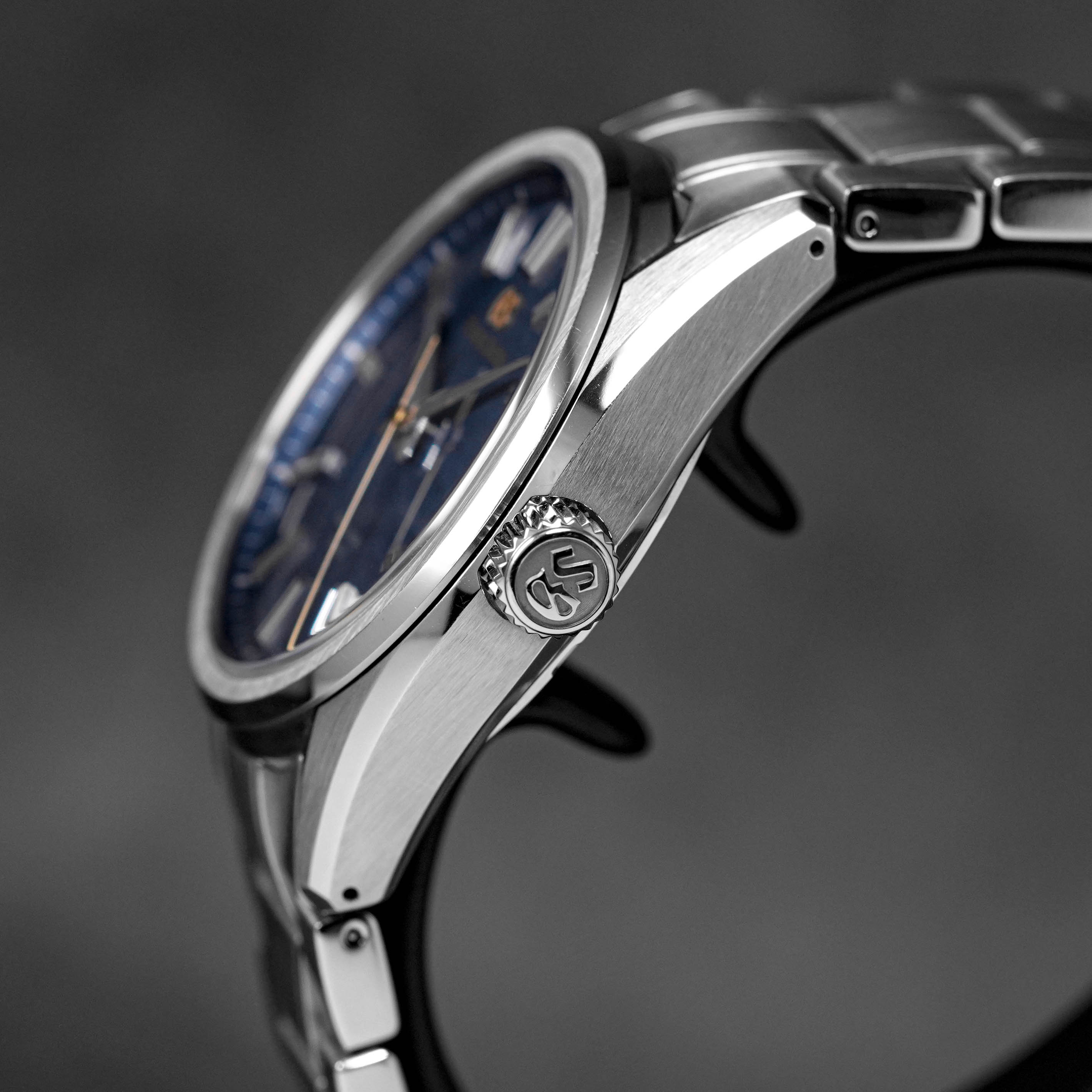 SPRING DRIVE 5 DAYS 'MINAMO OF LAKE SUWA' 140TH ANNIVERSARY LIMITED EDITION (2022)