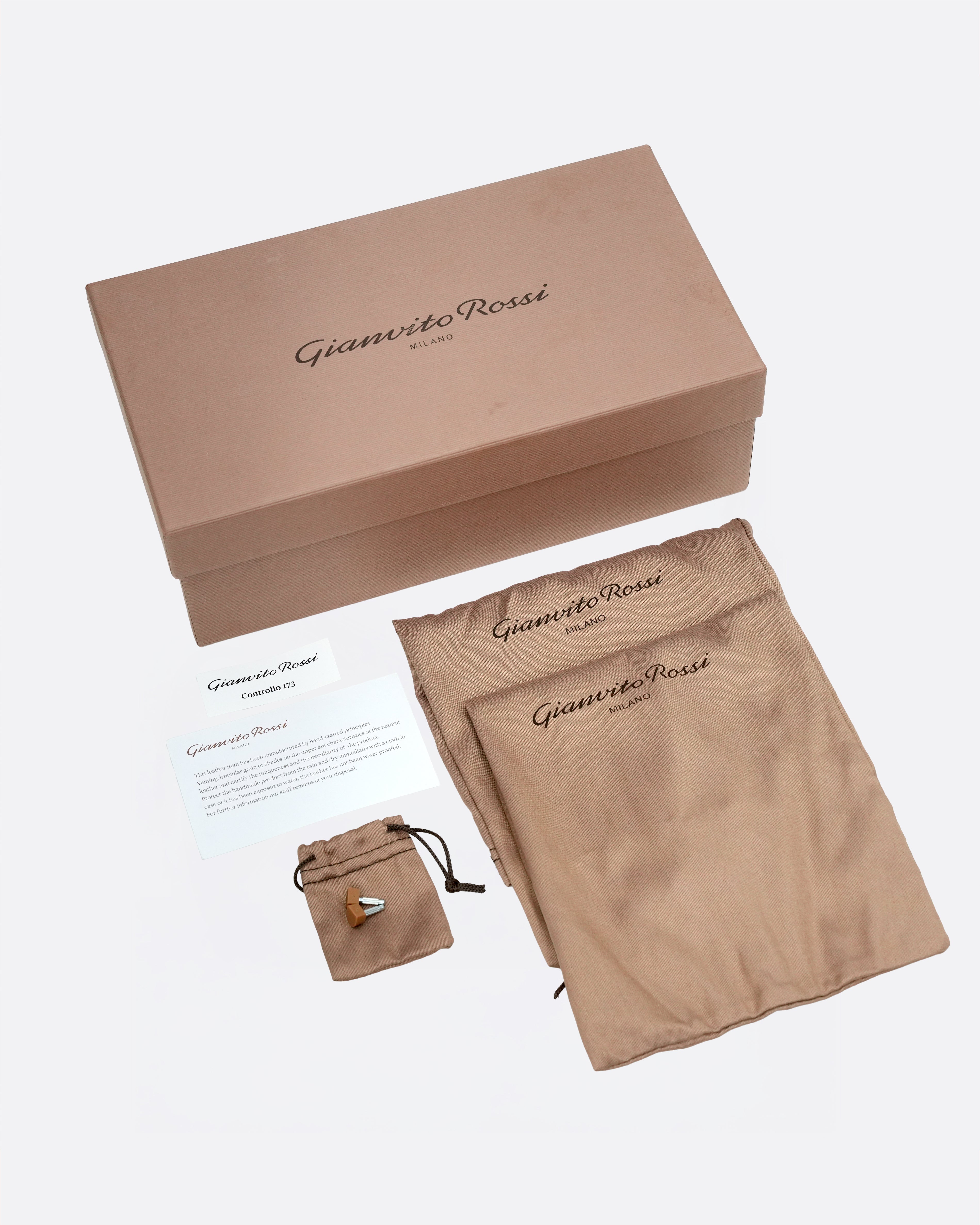 LEATHER PUMPS SILVER - SIZE 36.5