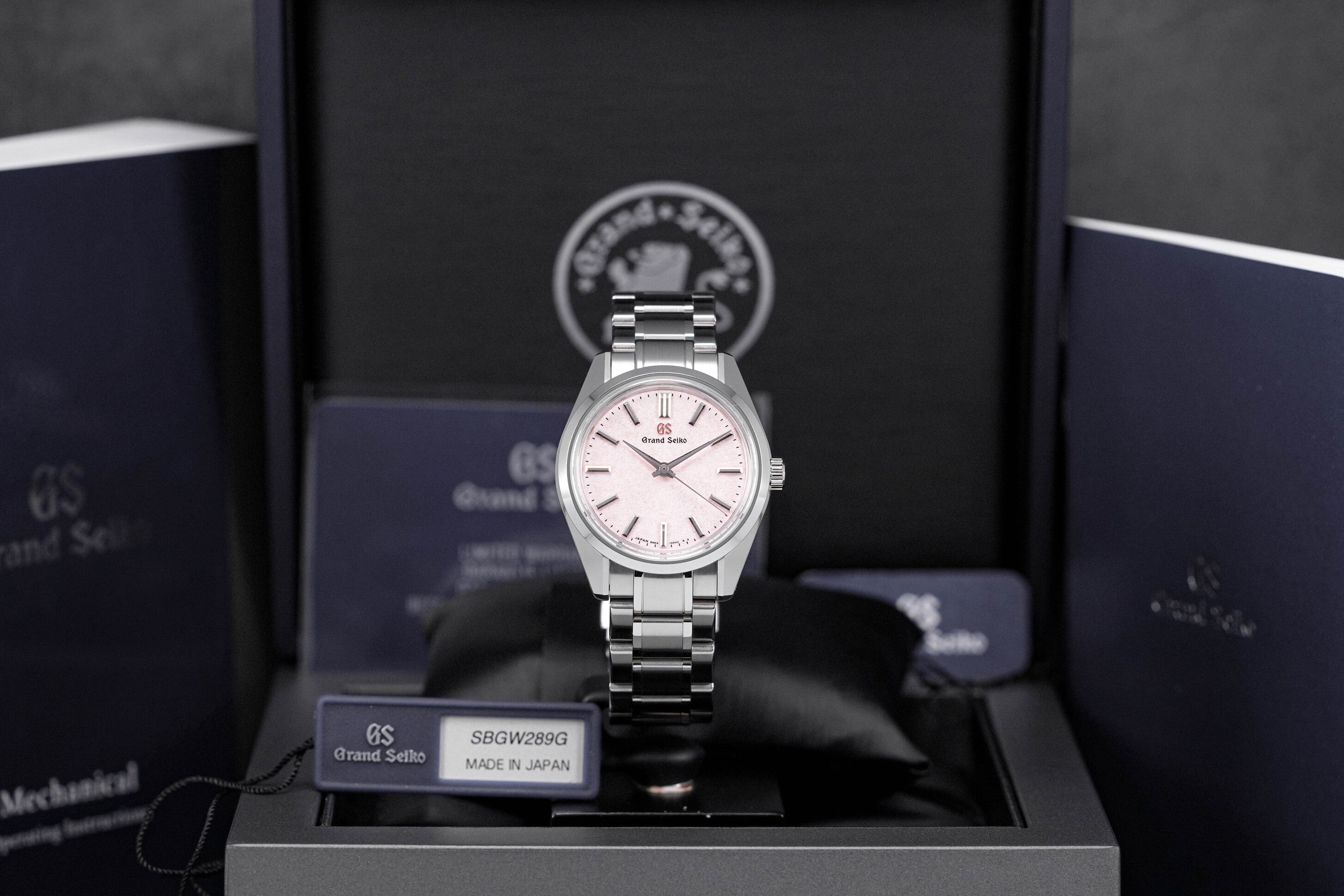 HERITAGE COLLECTION 'SAKURA-KAKUSHI' 55TH ANNIVERSARY OF 44GS PINK DIAL LIMITED EDITION (2022)