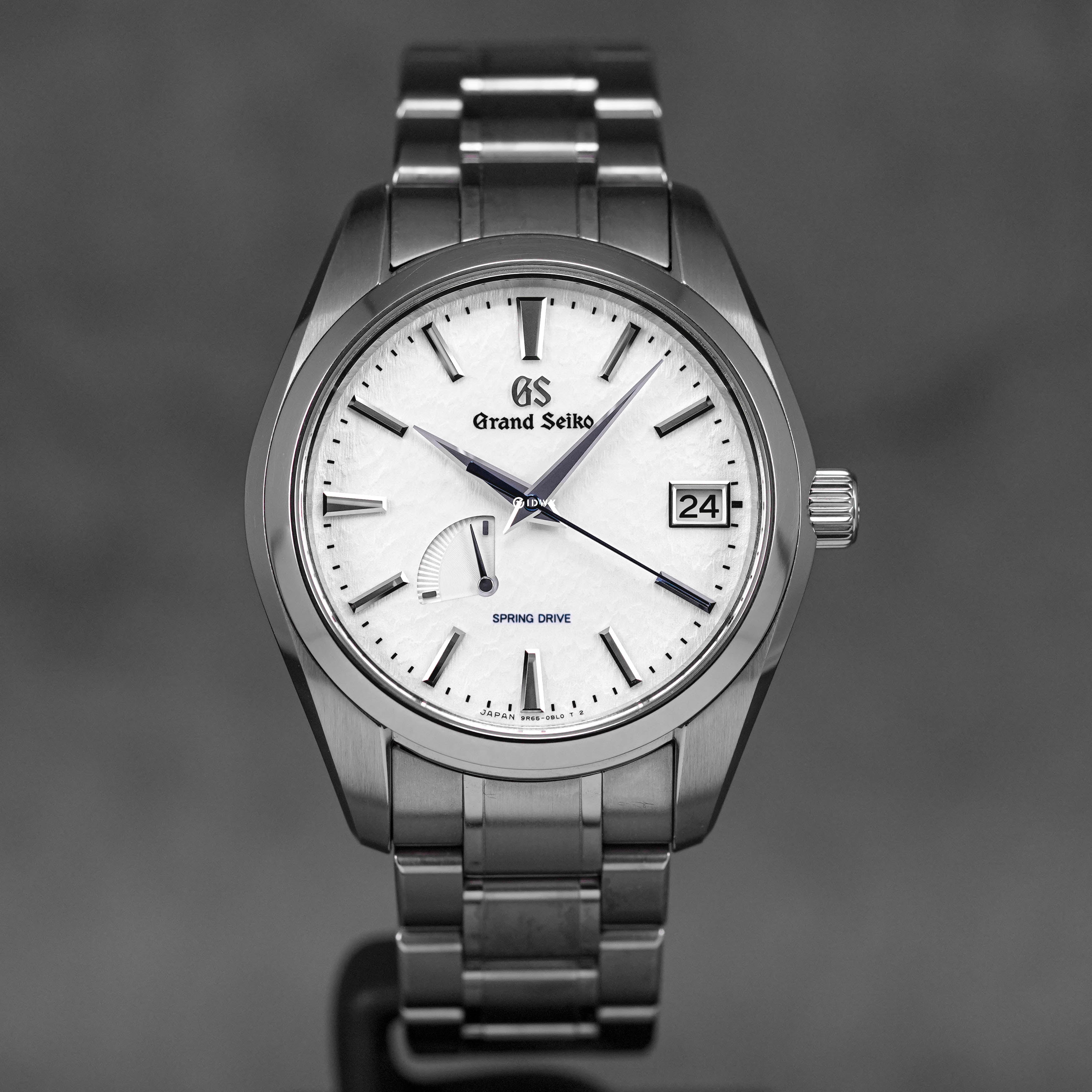 HERITAGE COLLECTION TITANIUM 'SNOWFLAKE' (2020)