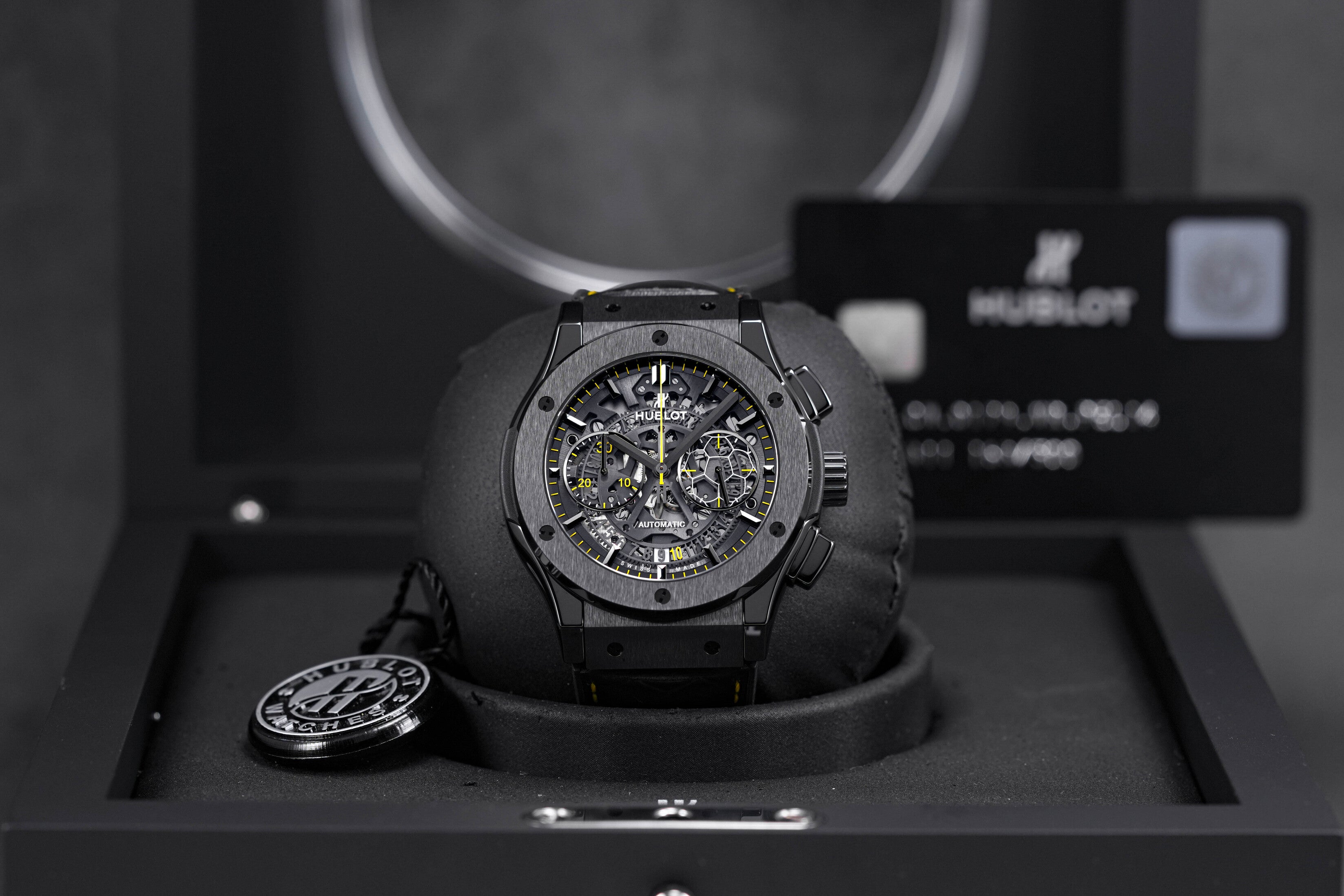 CLASSIC FUSION CERAMIC AEROFUSION 45MM 'PELE' LIMITED EDITION (2014)