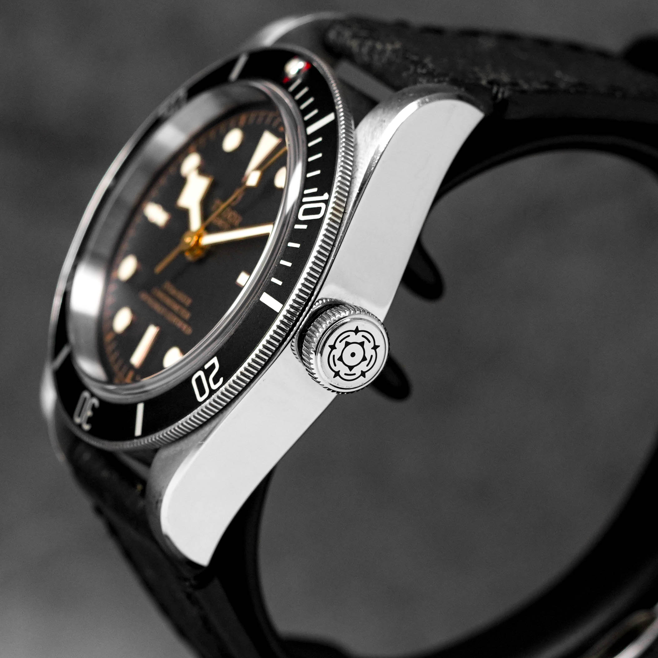 Heritage Black Bay 41 Leather Strap