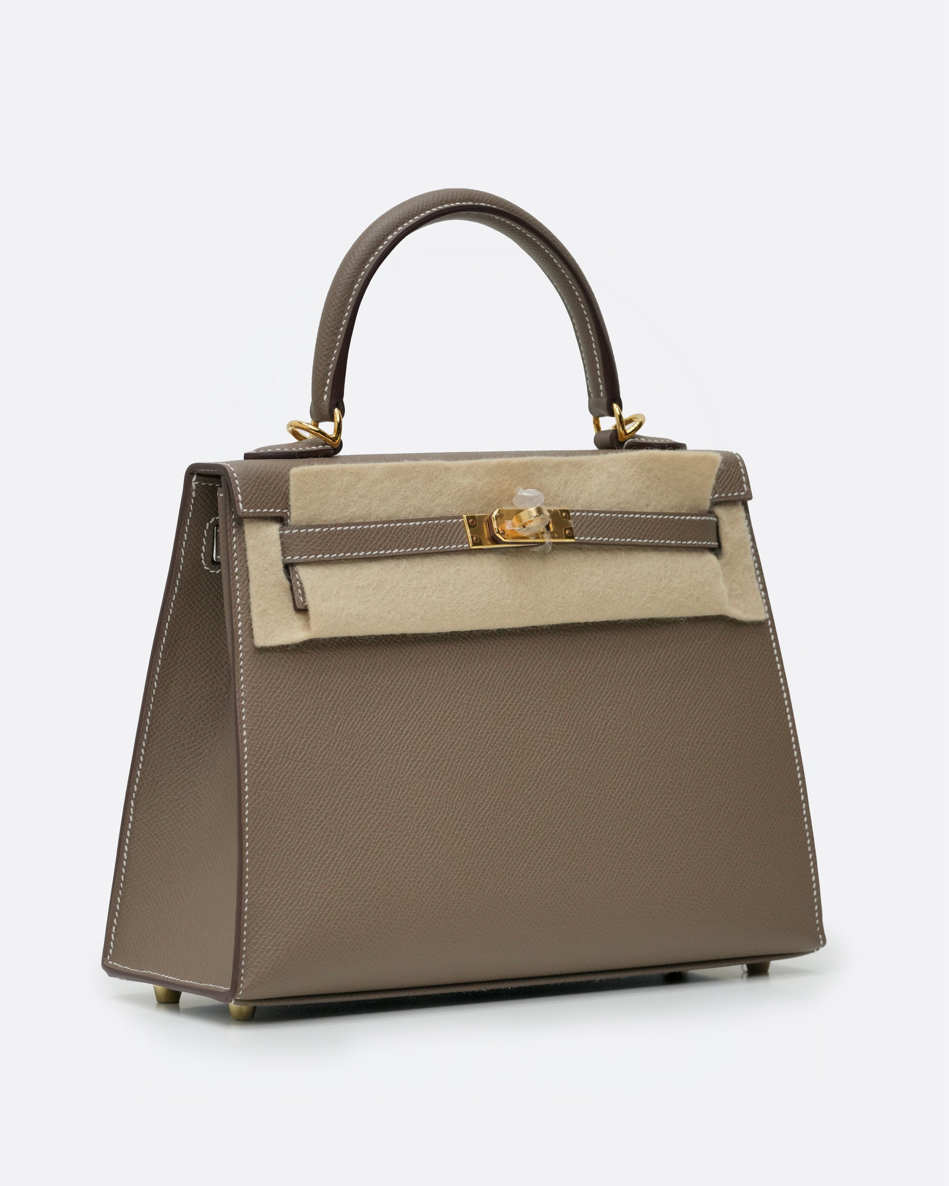 KELLY SELLIER 25 ETOUPE GOLD HARDWARE STAMP W