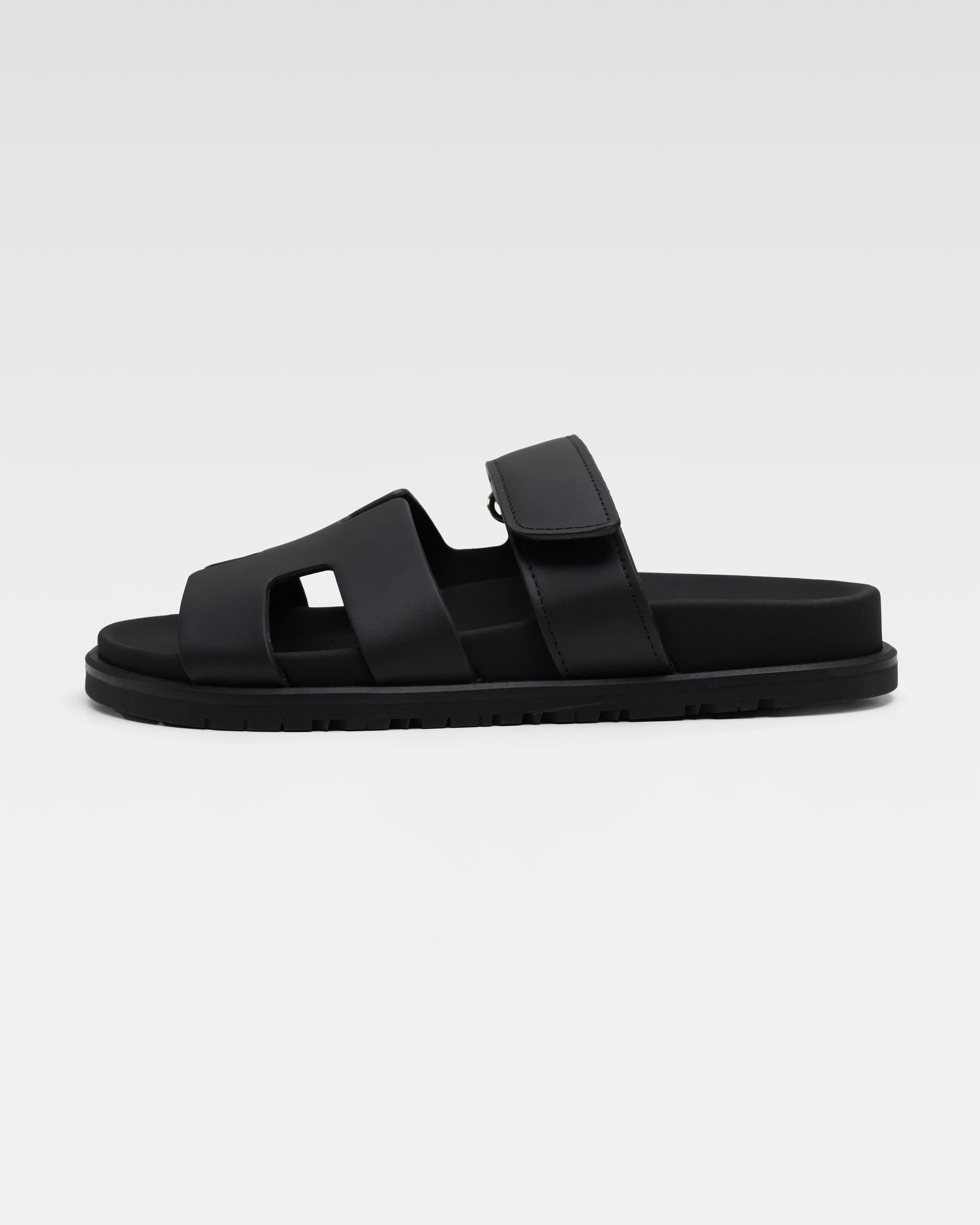 CHYPRE LEATHER SANDALS BLACK VELCRO STRAP - SIZE 36