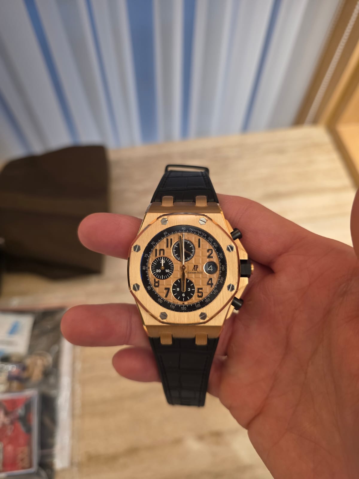 ROYAL OAK OFFSHORE CHRONOGRAPH 42MM 'HONEY GOLD' (2017)