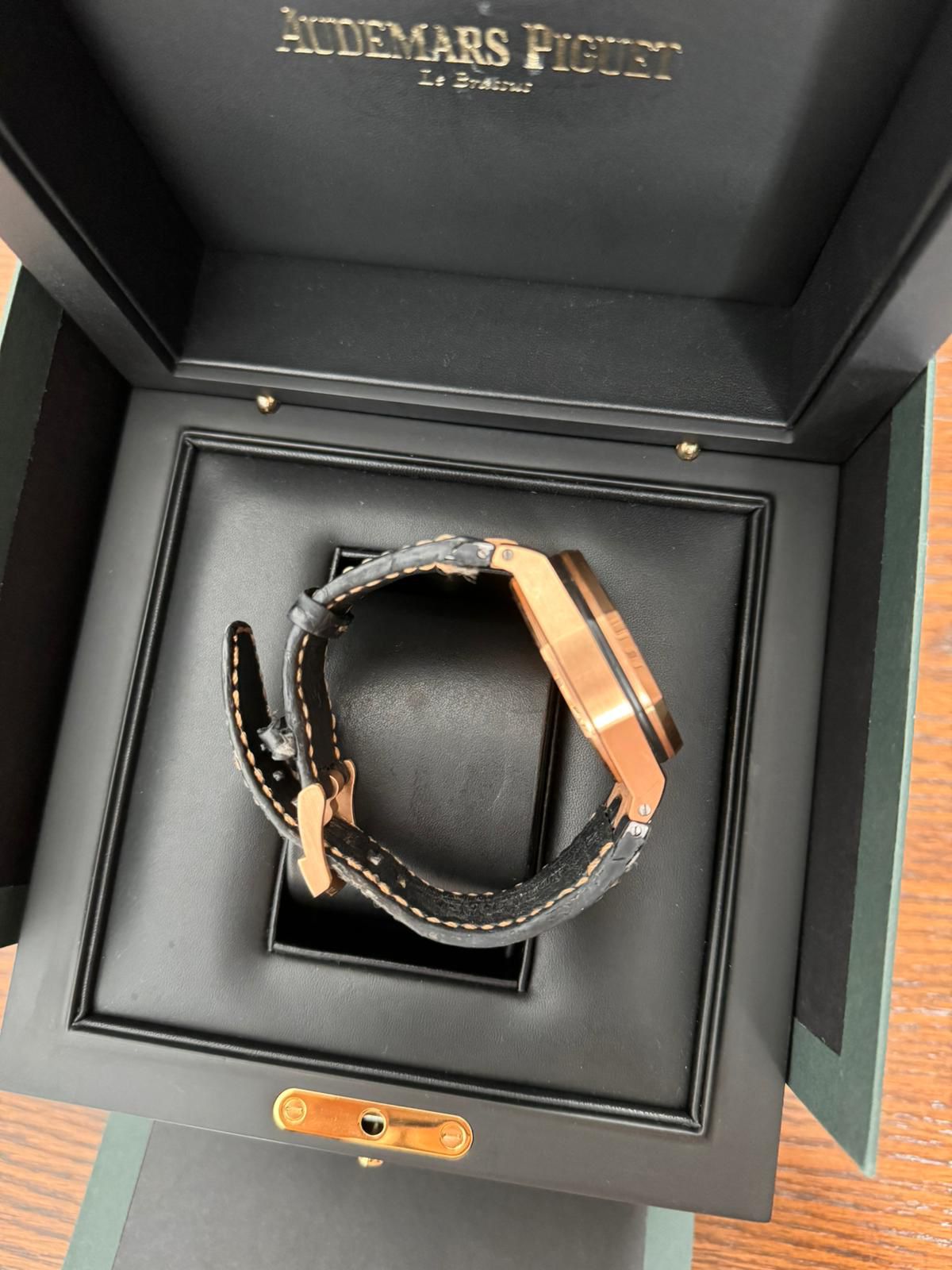 ROYAL OAK OFFSHORE CHRONOGRAPH 42MM 'HONEY GOLD' (2017)