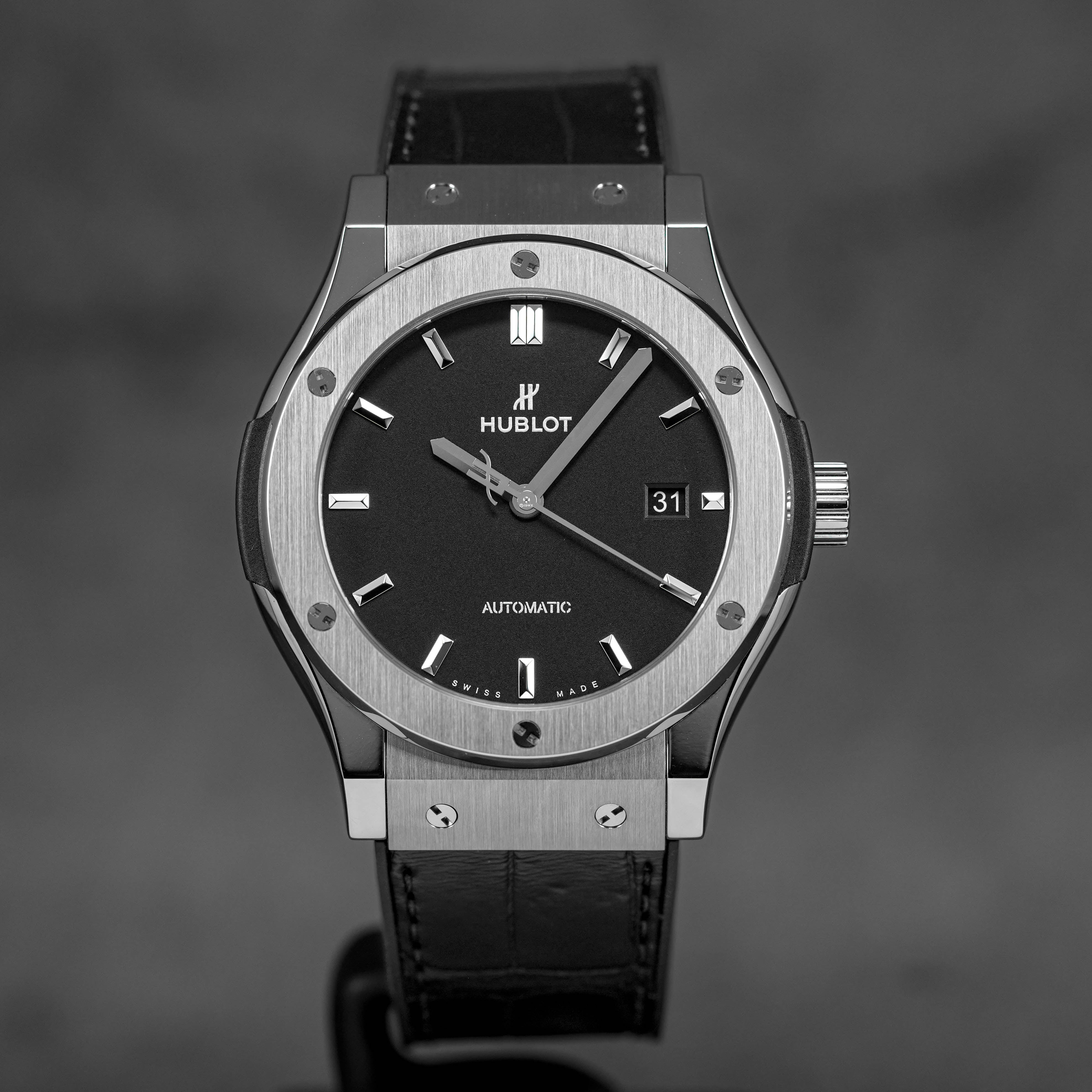 Harga Hublot Classic Fusion 42 Black Terbaru