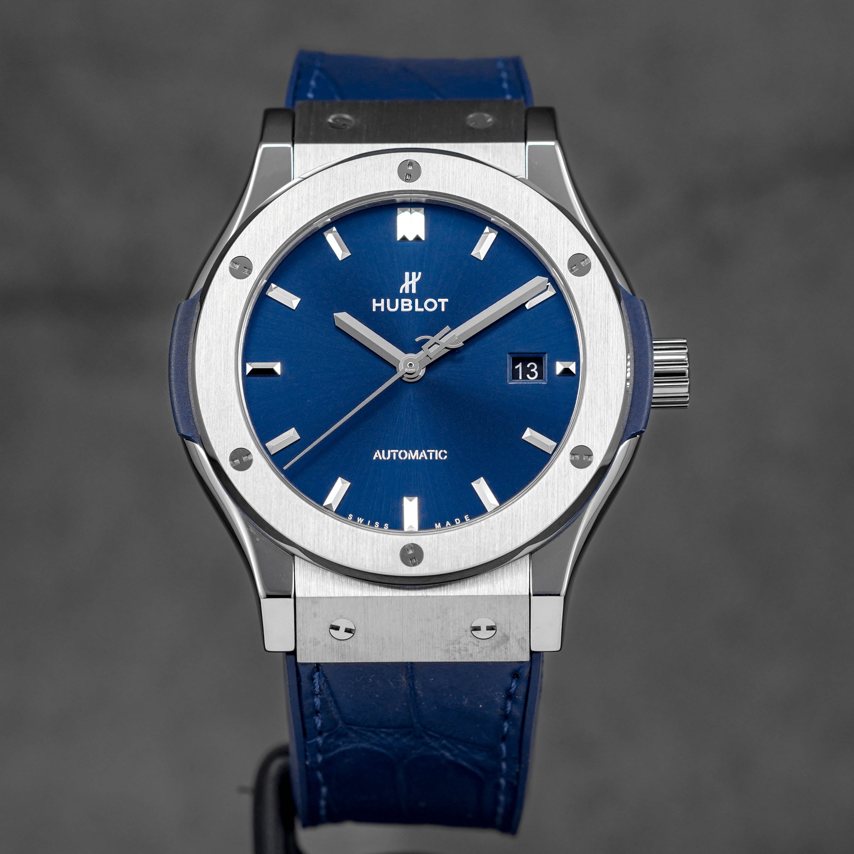 Harga Hublot Classic Fusion 42 Titanium Blue