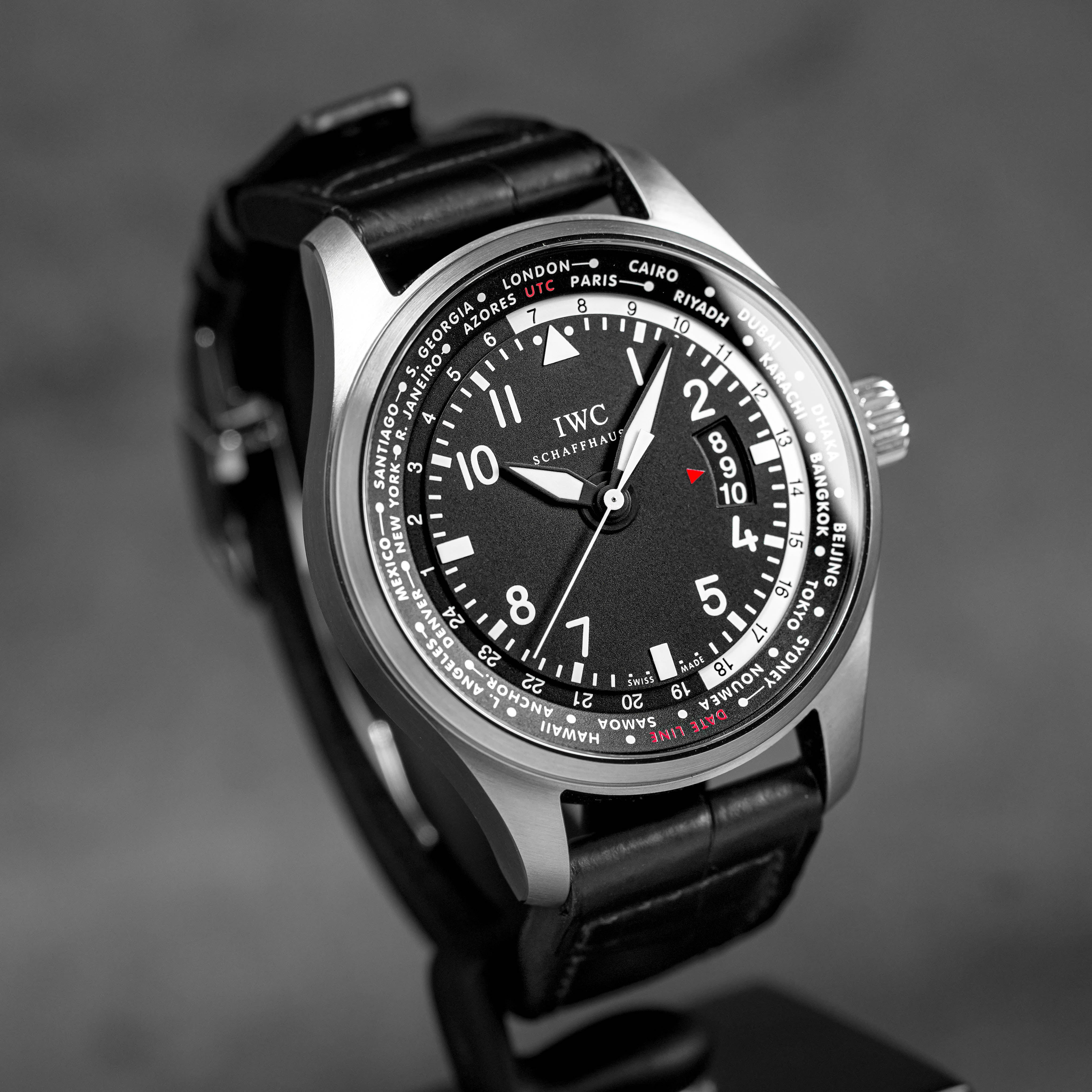 Harga IWC Pilot Worldtimer Black