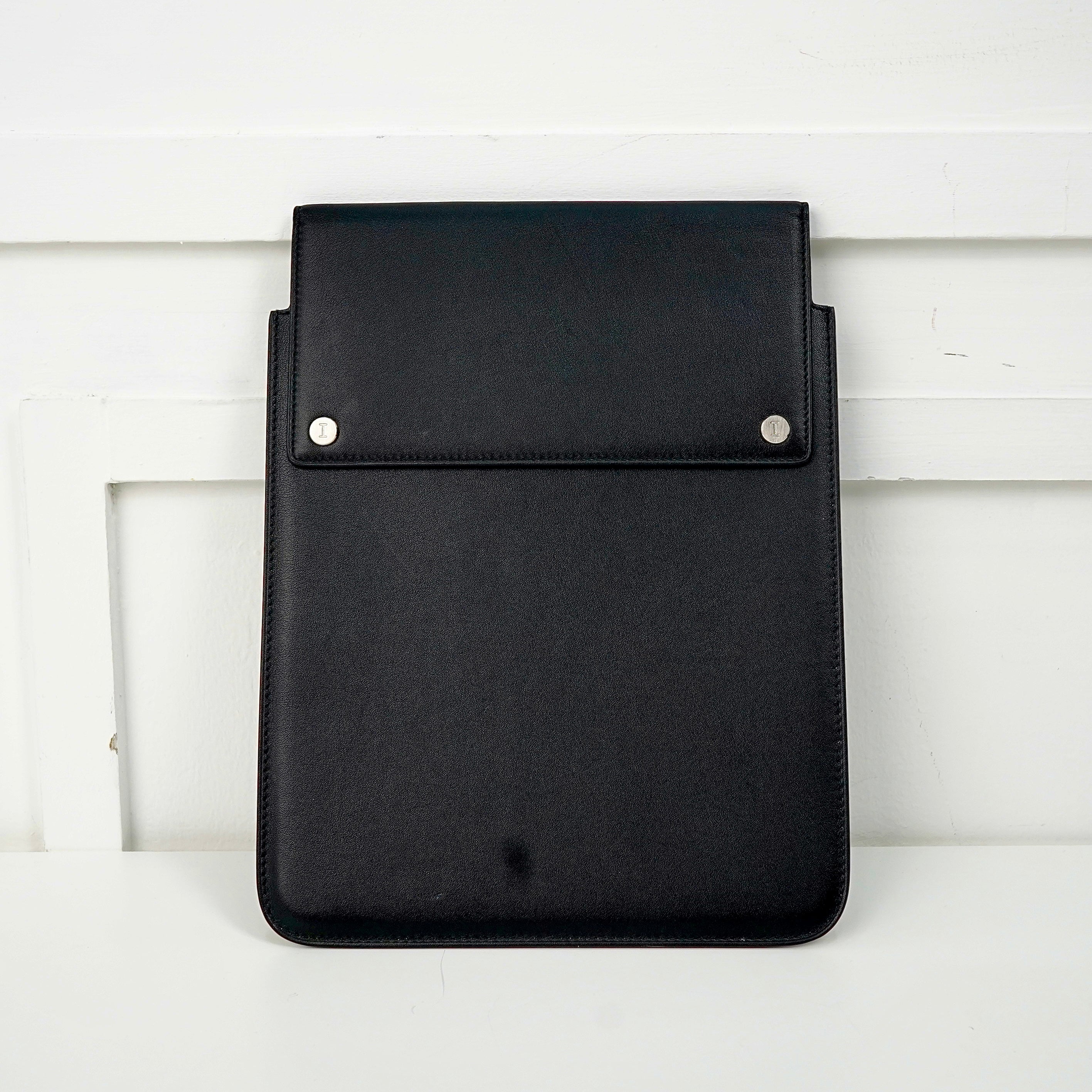 SOFT LEATHER IPAD CASE