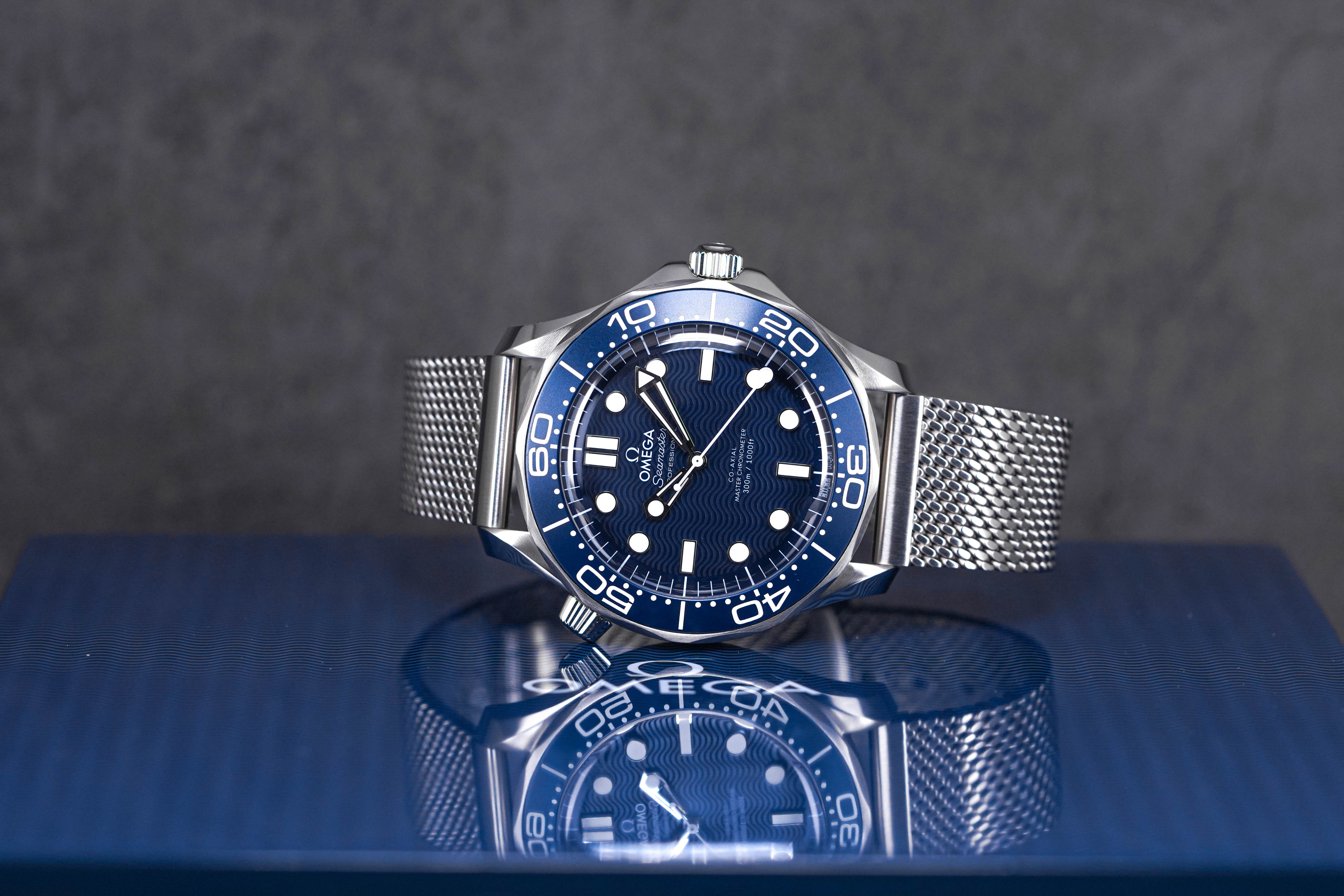 SEAMASTER DIVER 300M 60TH ANNIVERSARY 'JAMES BOND' (2023)