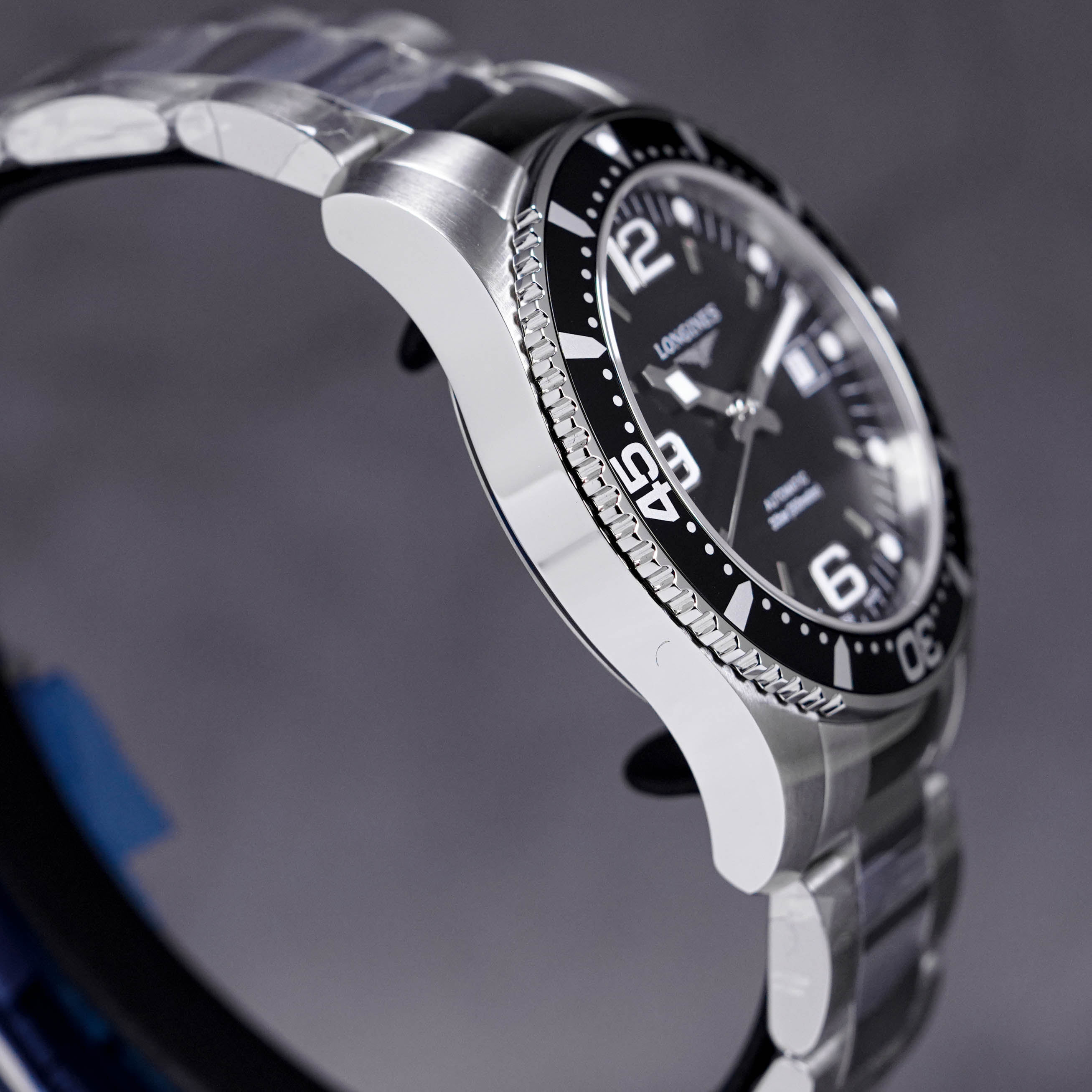 HYDROCONQUEST 41MM BLACK DIAL (2023)