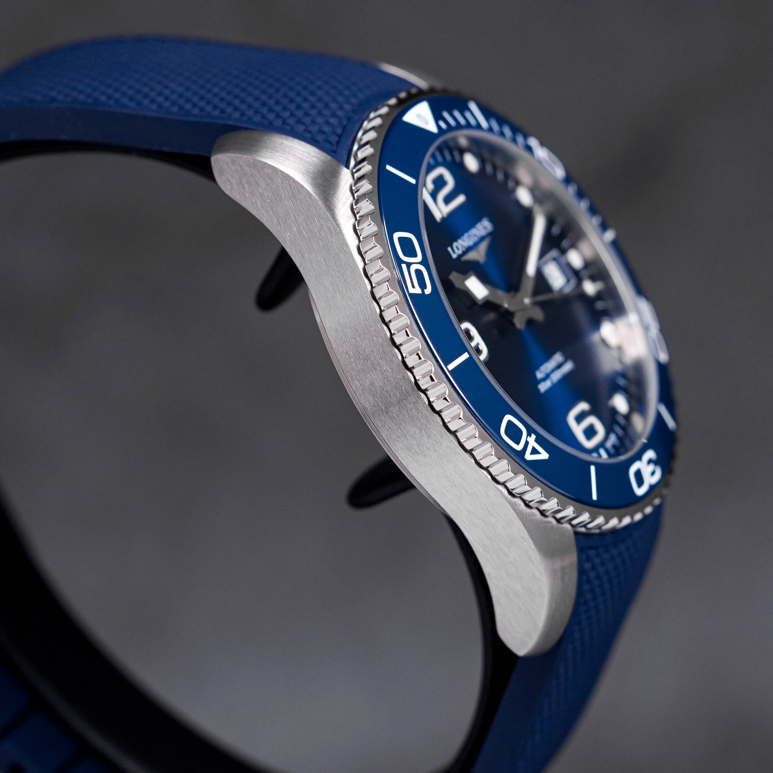HYDROCONQUEST 41MM CERAMIC BEZEL BLUE DIAL RUBBER STRAP (2023)