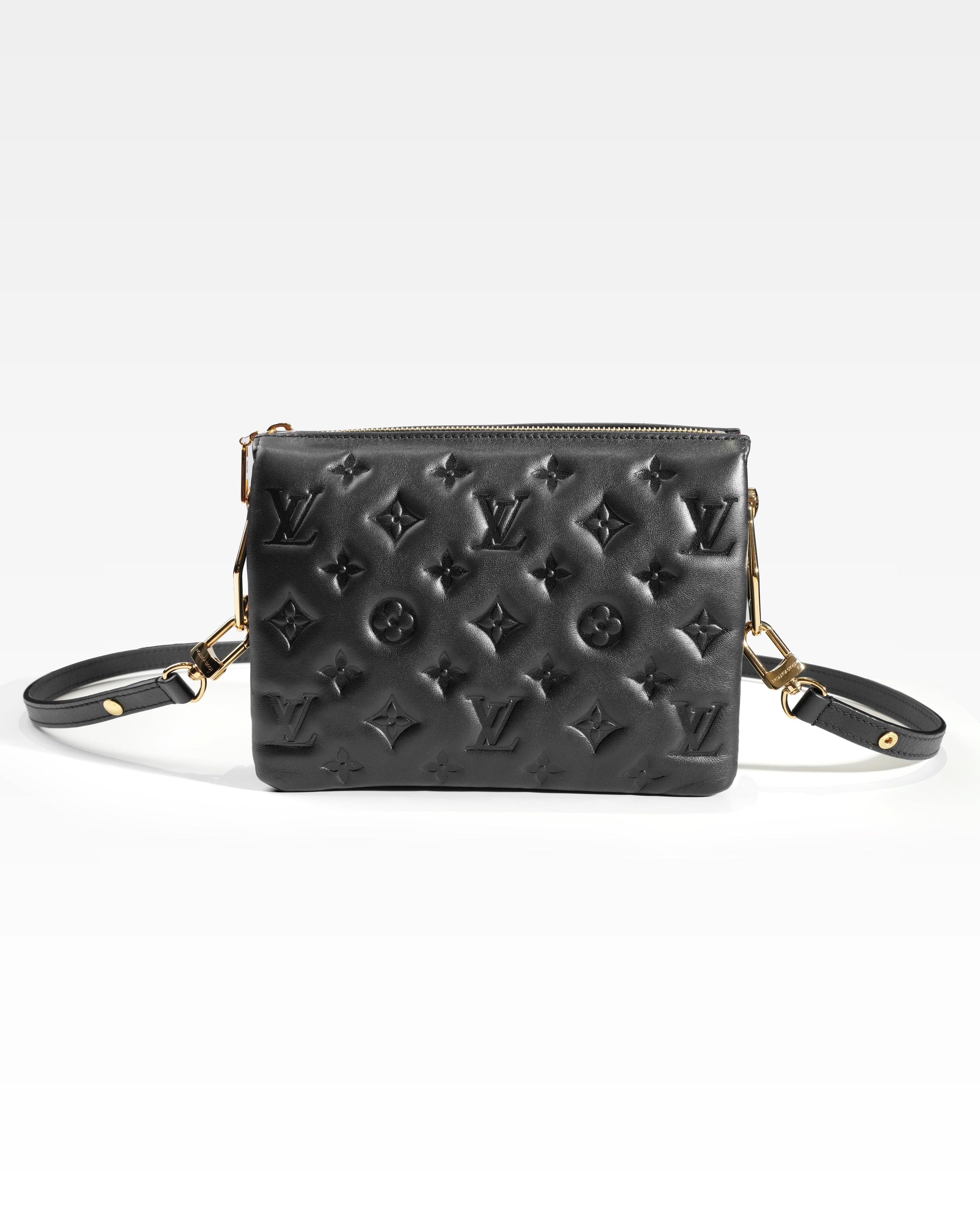 COUSSIN BB BLACK GHW CHIP SLING BAG