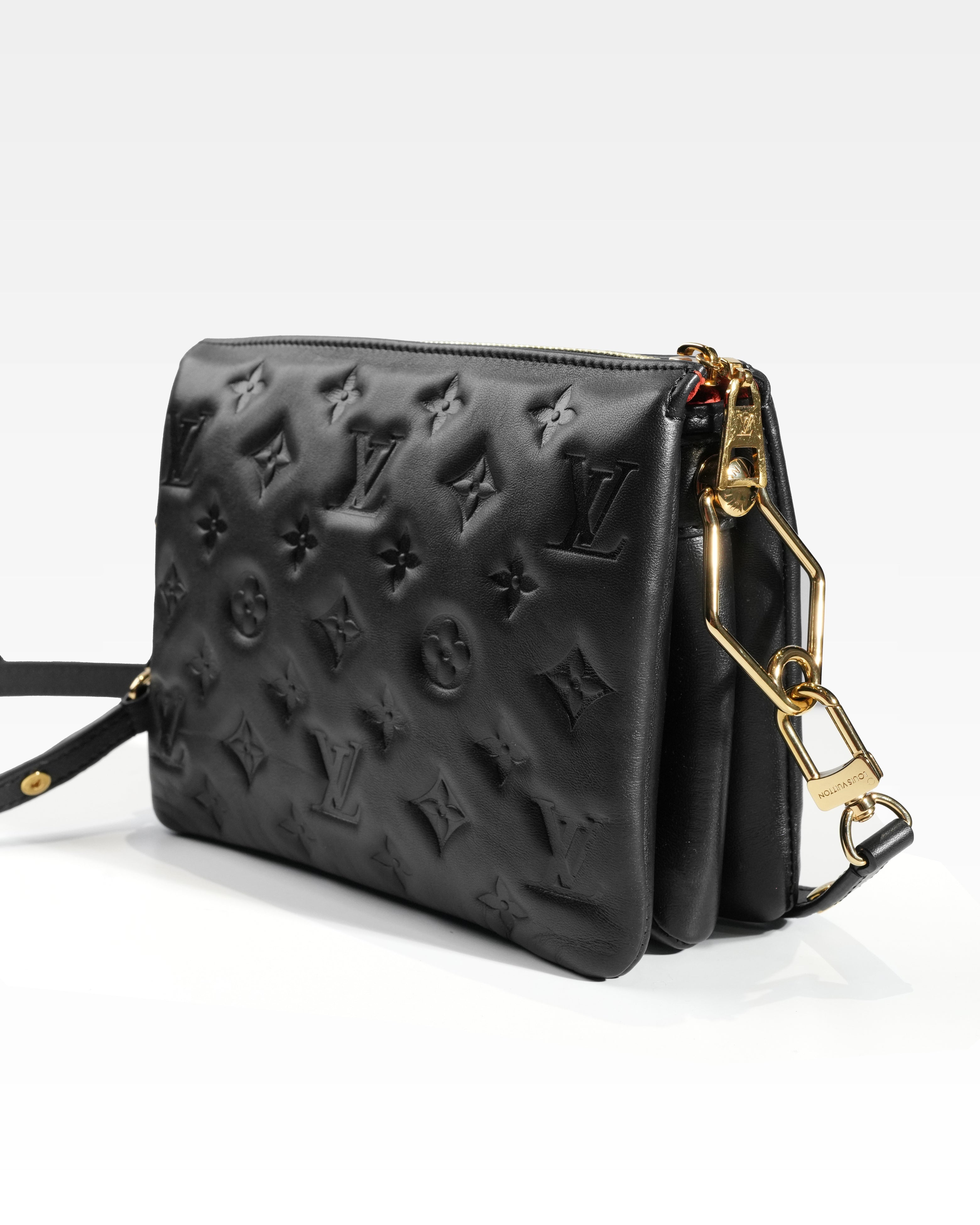 COUSSIN BB BLACK GHW CHIP SLING BAG