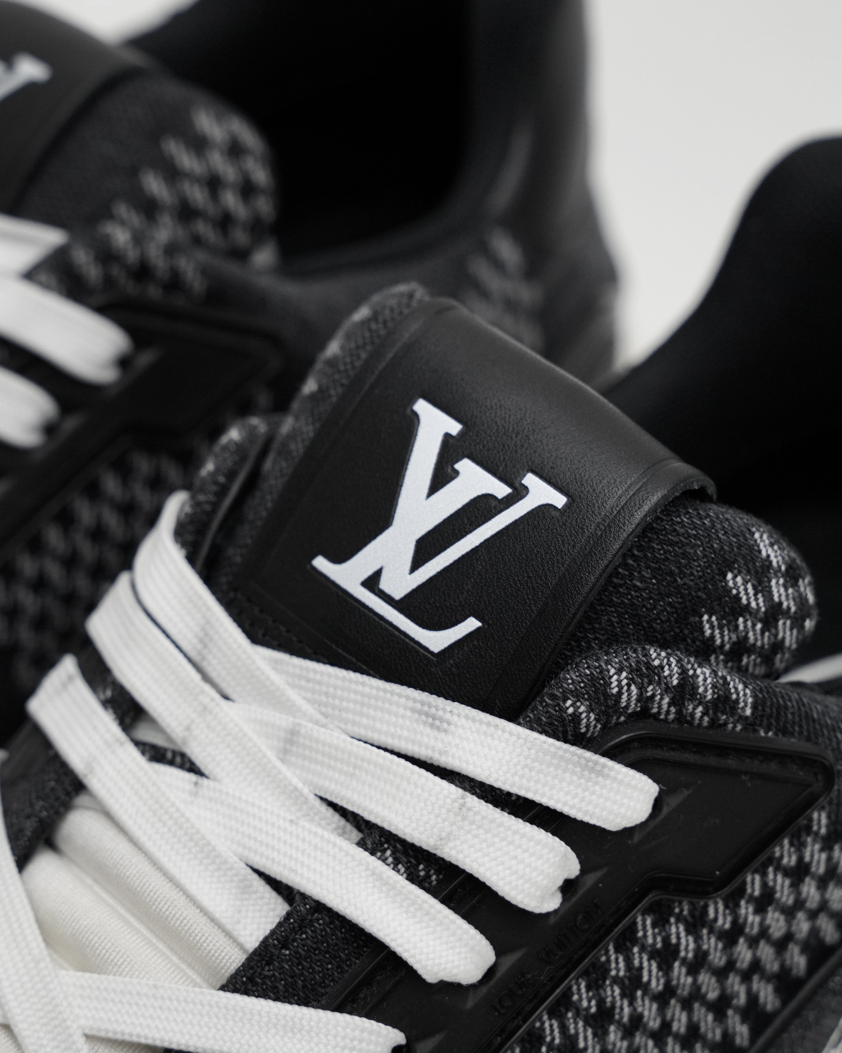 TRAINER LINE 2024 DENIM SNEAKERS DAMIER LOGO BLACK - SIZE 8