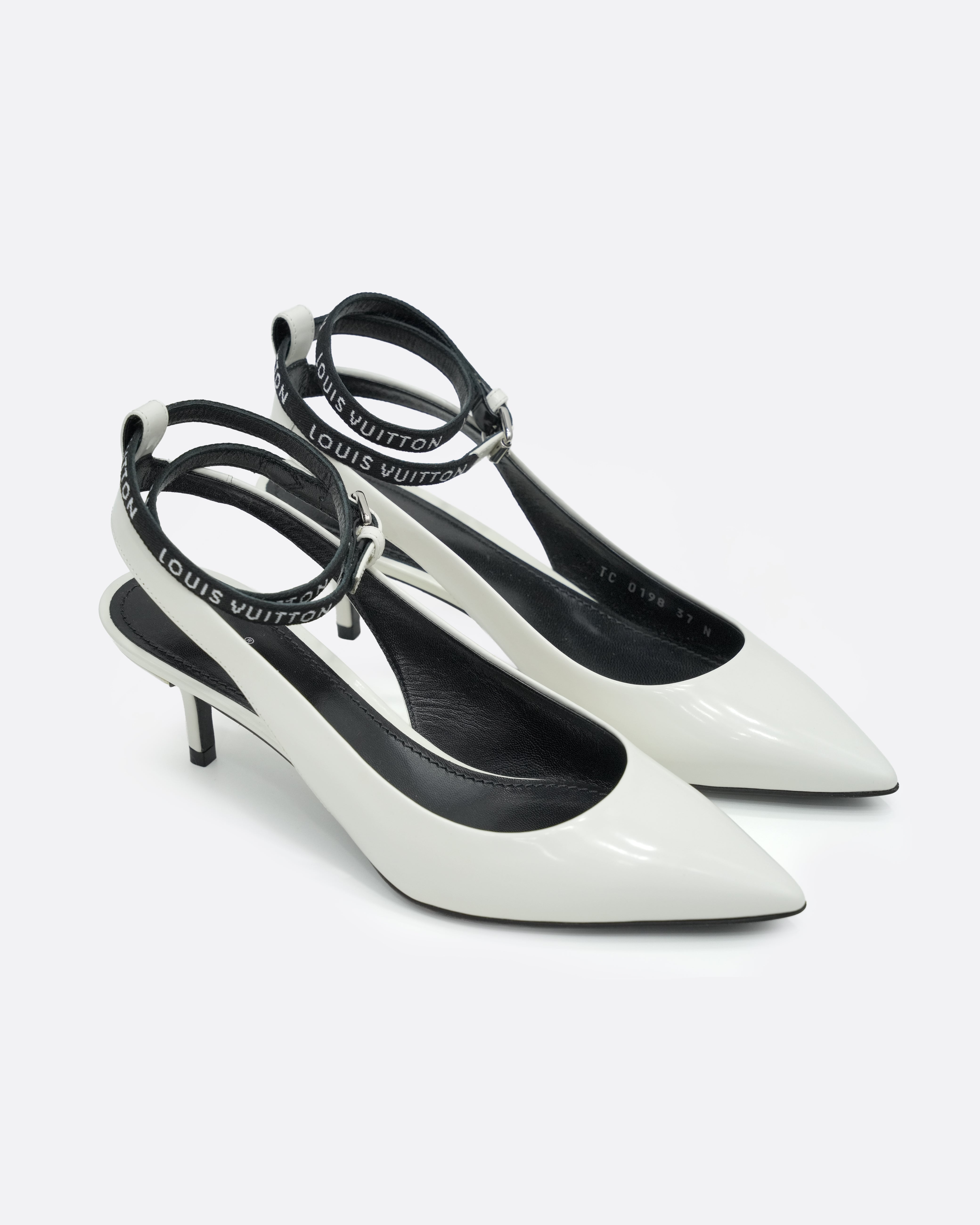 CALL BACK OPEN BACK PUMPS WHITE – SIZE 37