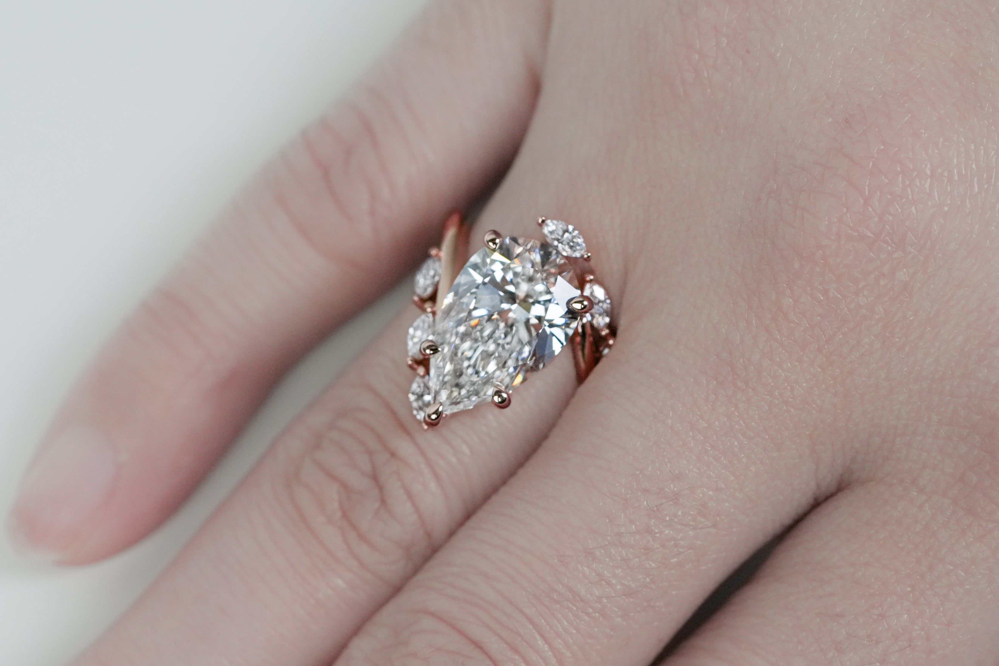 JASMINE ROSEGOLD RING 5CT PEAR CUT LAB DIAMOND