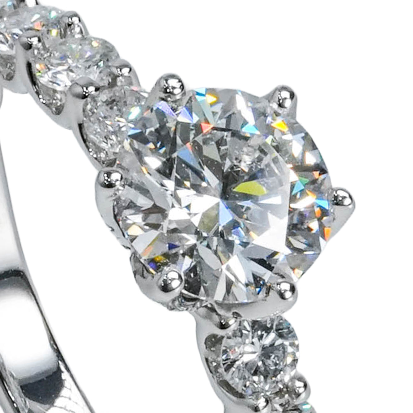 IRIS WHITEGOLD RING 1CT ROUND CUT LAB DIAMOND