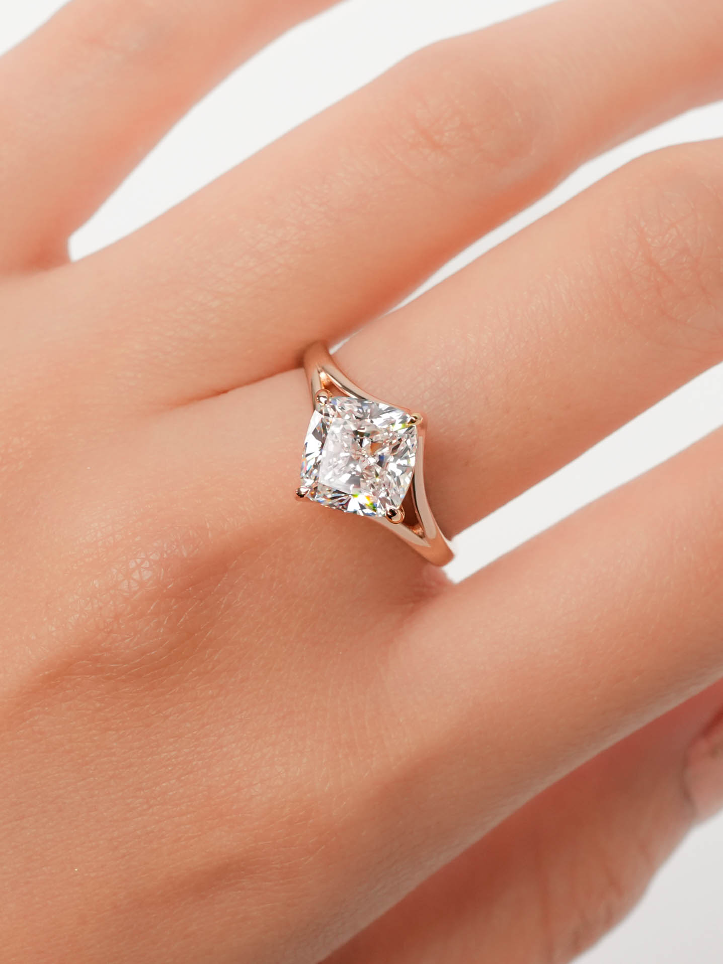 ELEONORE ROSEGOLD RING 3CT SQUARE CUSHION CUT LAB DIAMOND