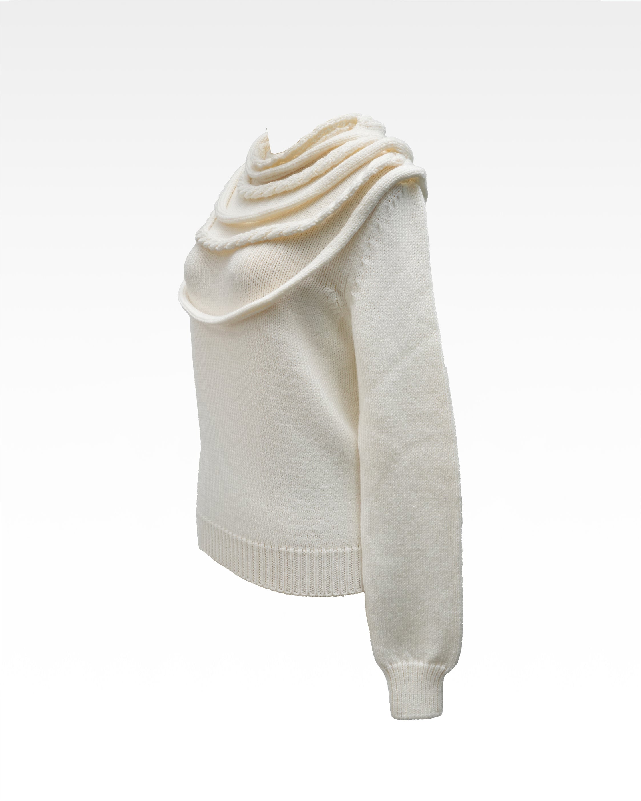 CARDIGAN WHITE WITH BRAIDED DETAILS - SIZE S