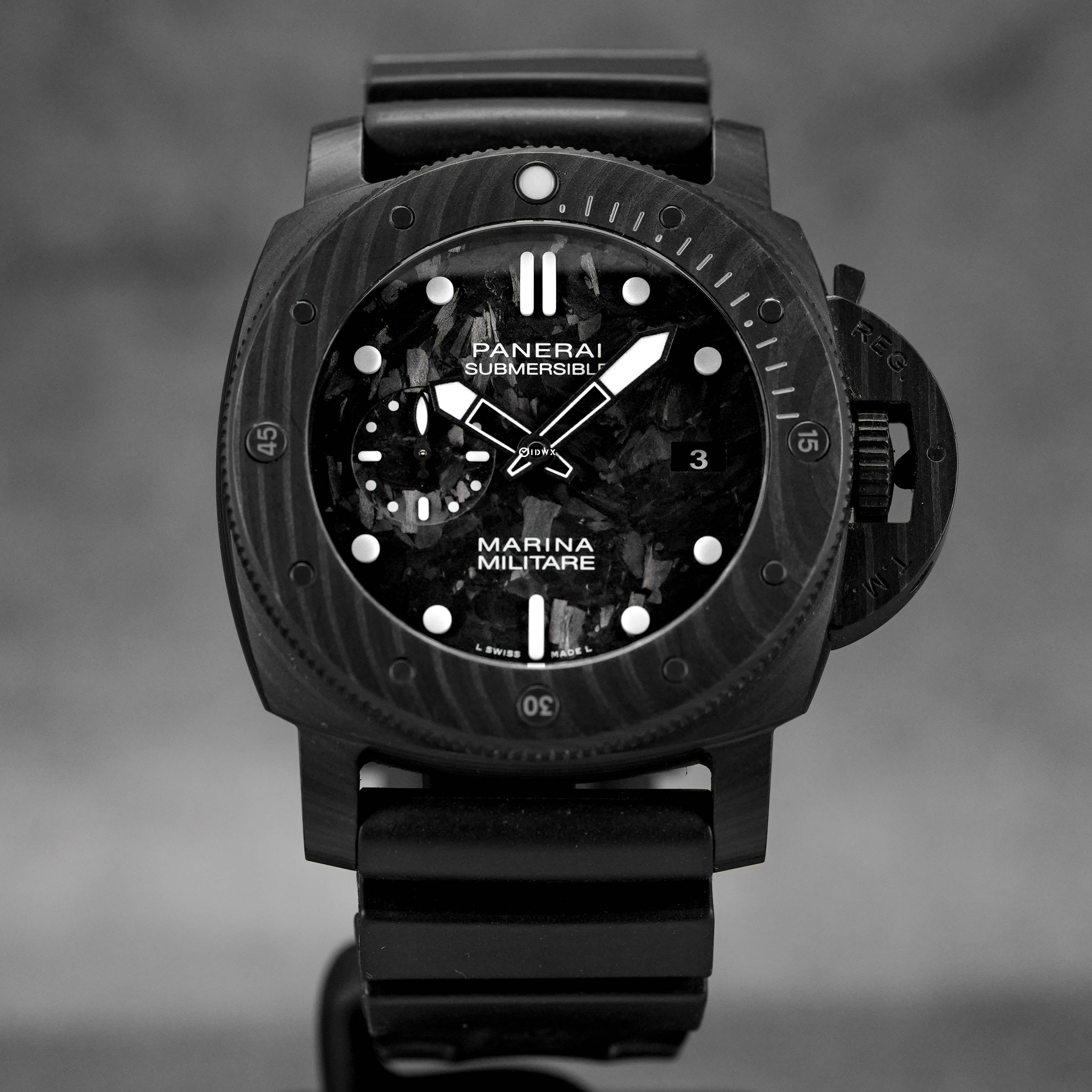 Luminor PAM 979