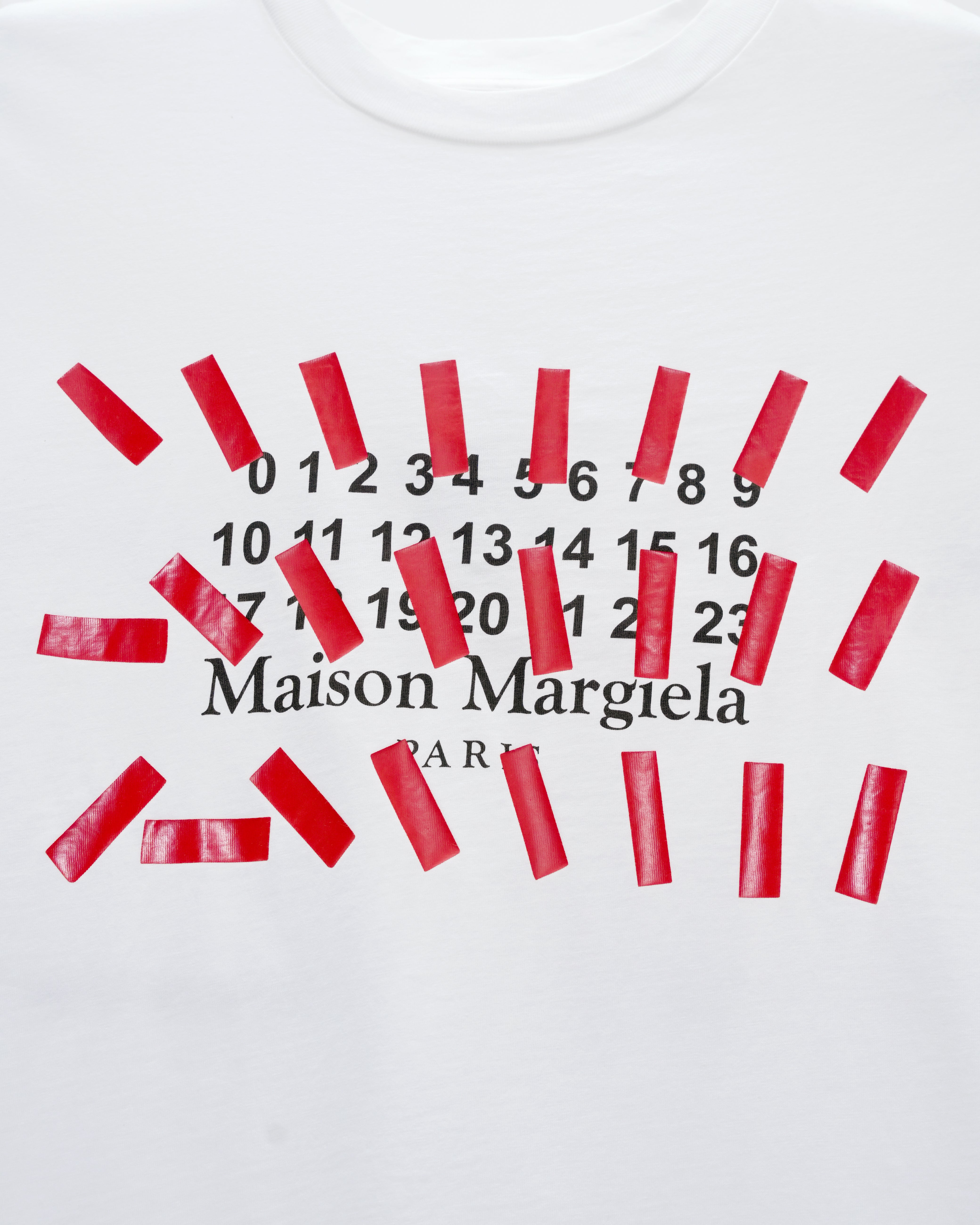 TAPE PRINT OVERSIZED T-SHIRT