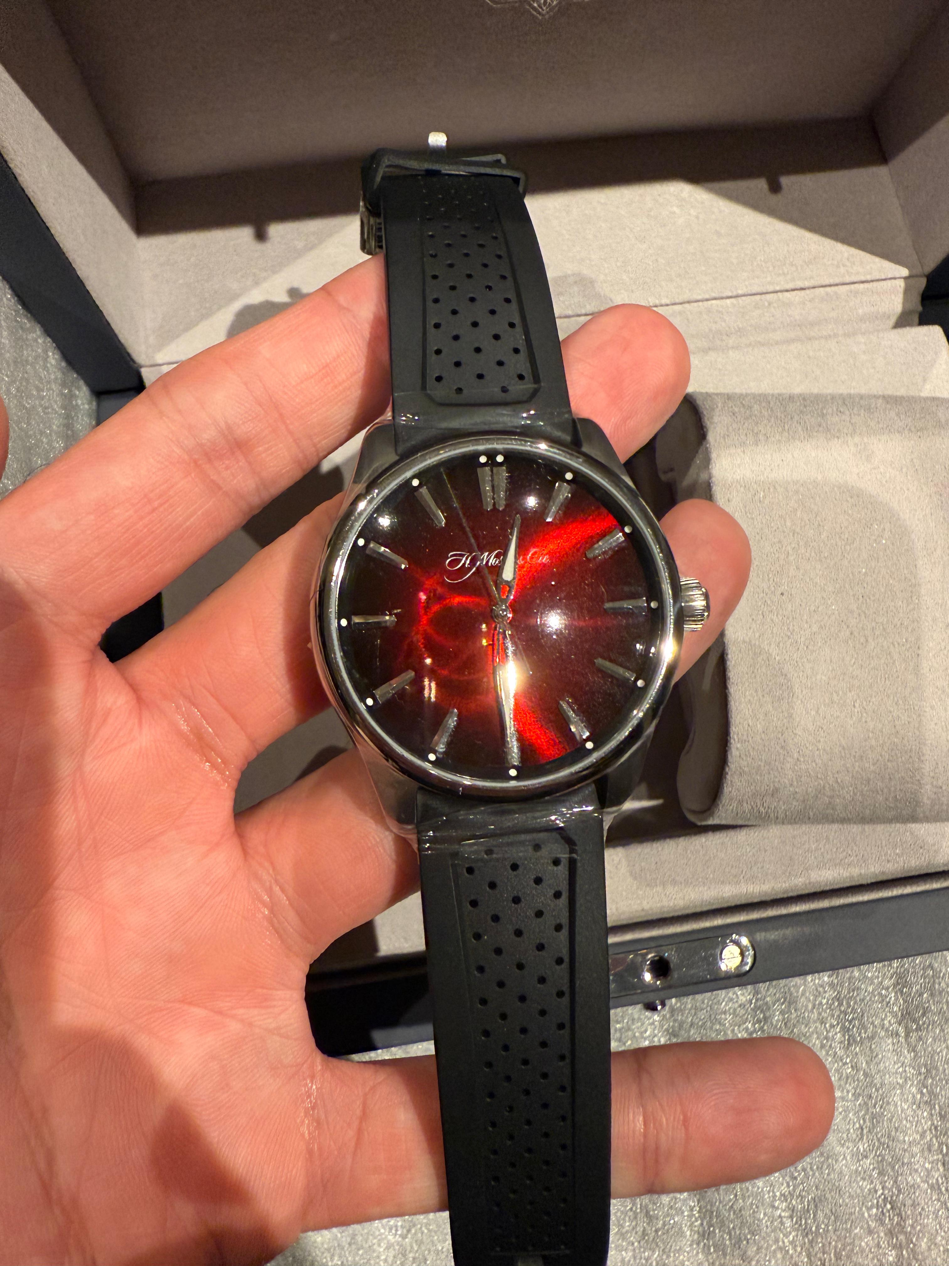 PIONEER CENTRE SECONDS STEEL MAD RED FUME DIAL (2025)