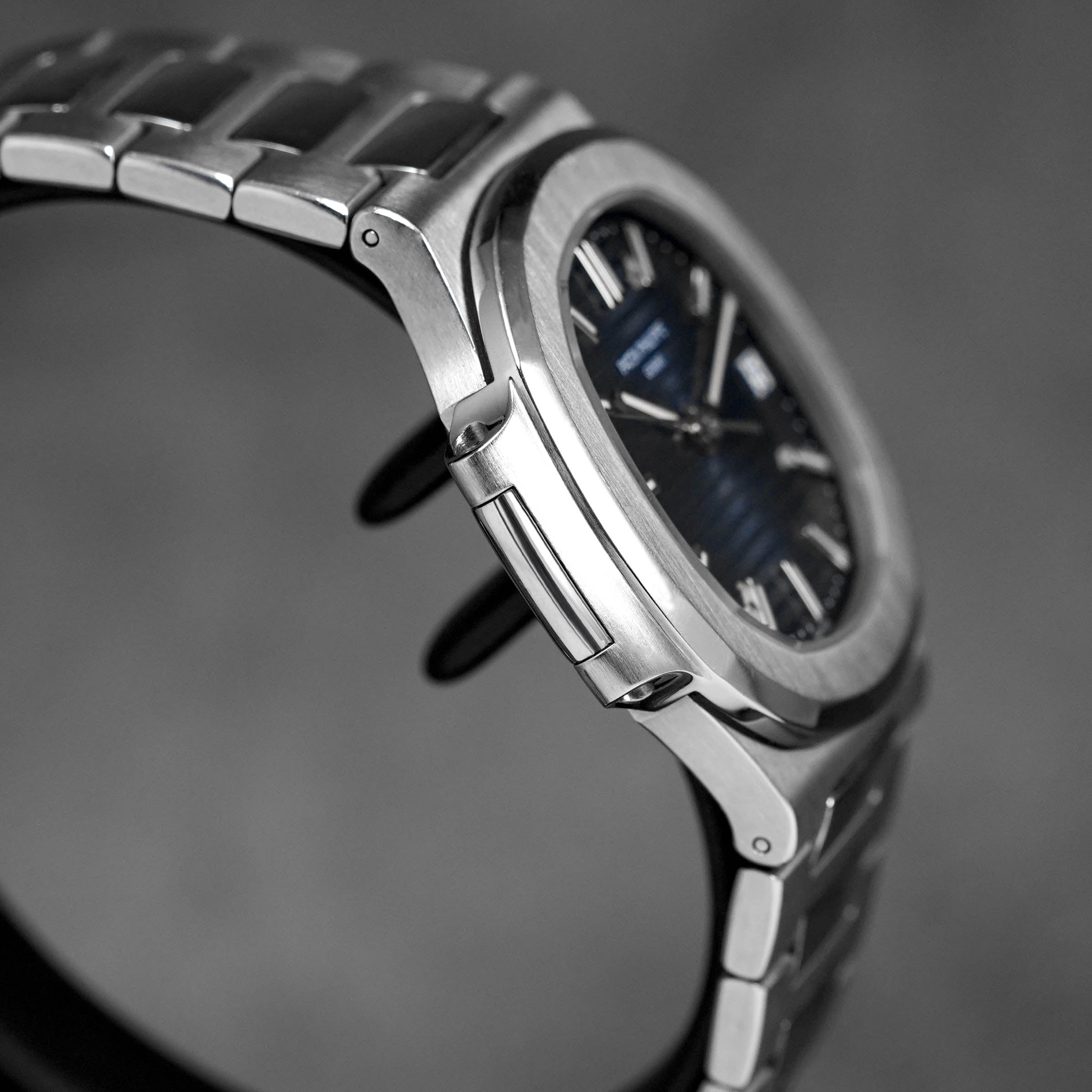 Nautilus 5800-1A Blue