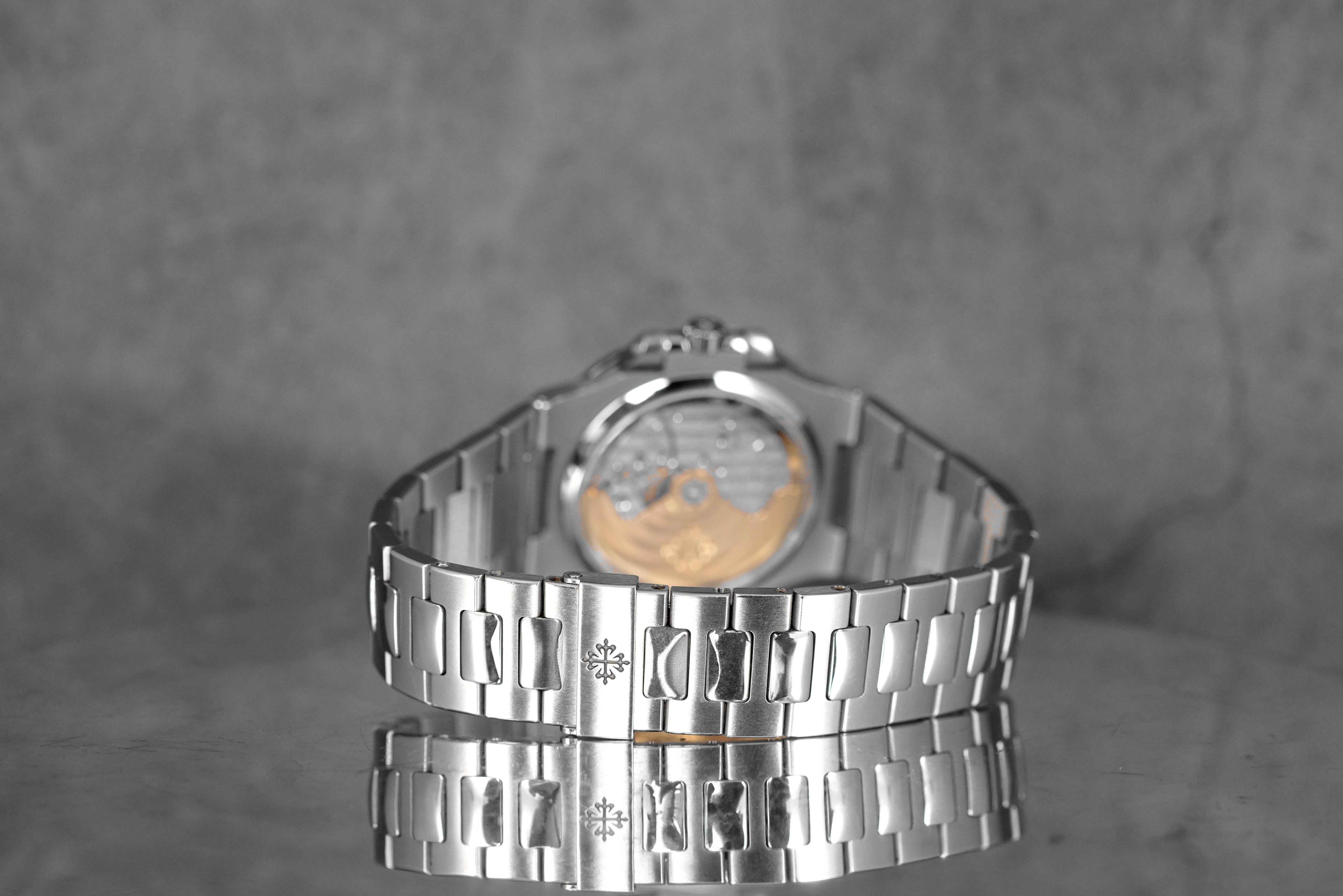 Nautilus 5800-1A Blue