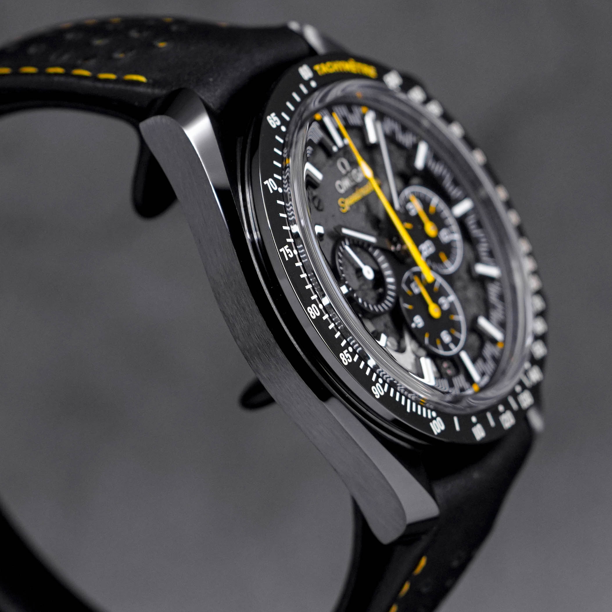 SPEEDMASTER APOLLO 8 'DARK SIDE OF THE MOON' (2019)