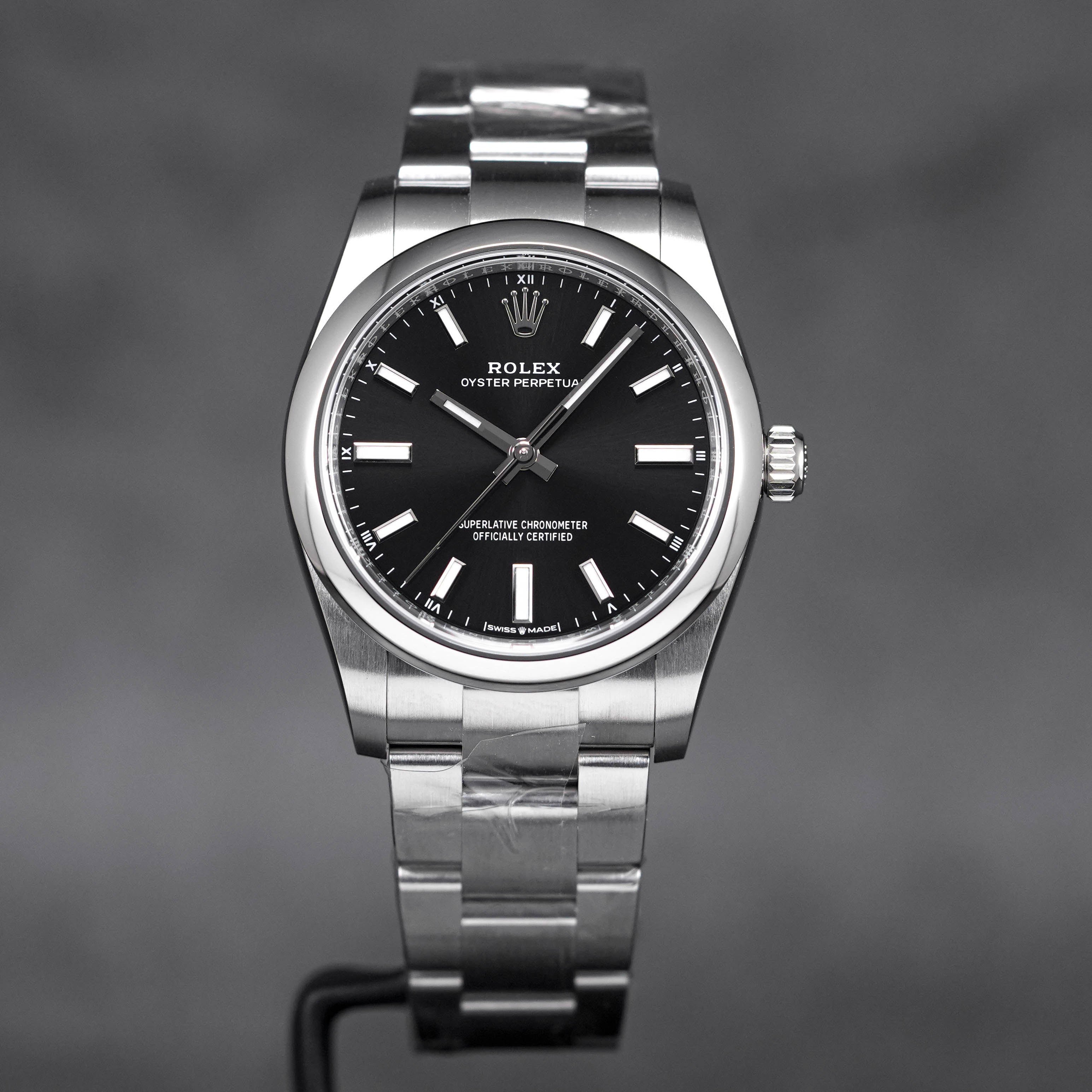 OYSTER PERPETUAL 34MM BLACK DIAL (2023)