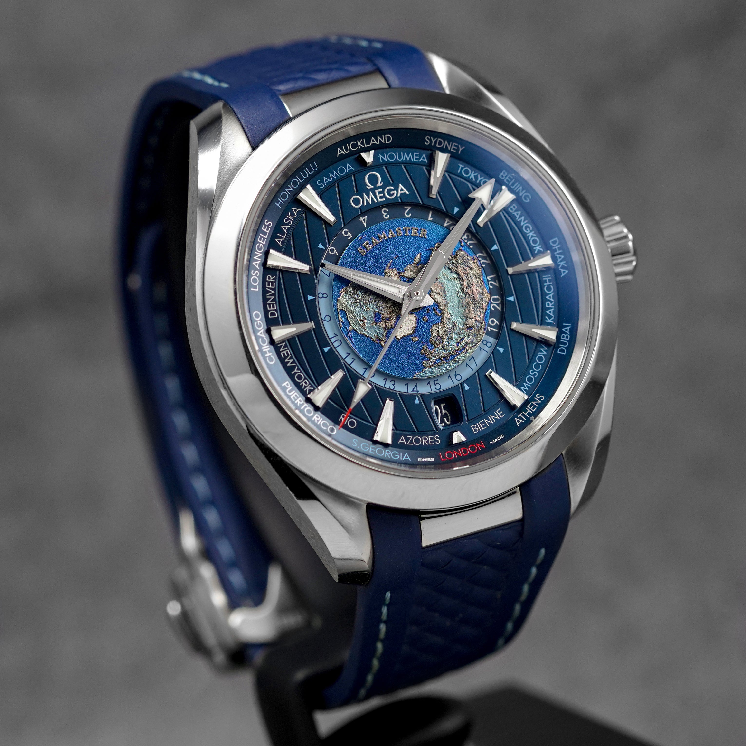 Harga Omega Seamaster Aqua Terra Blue