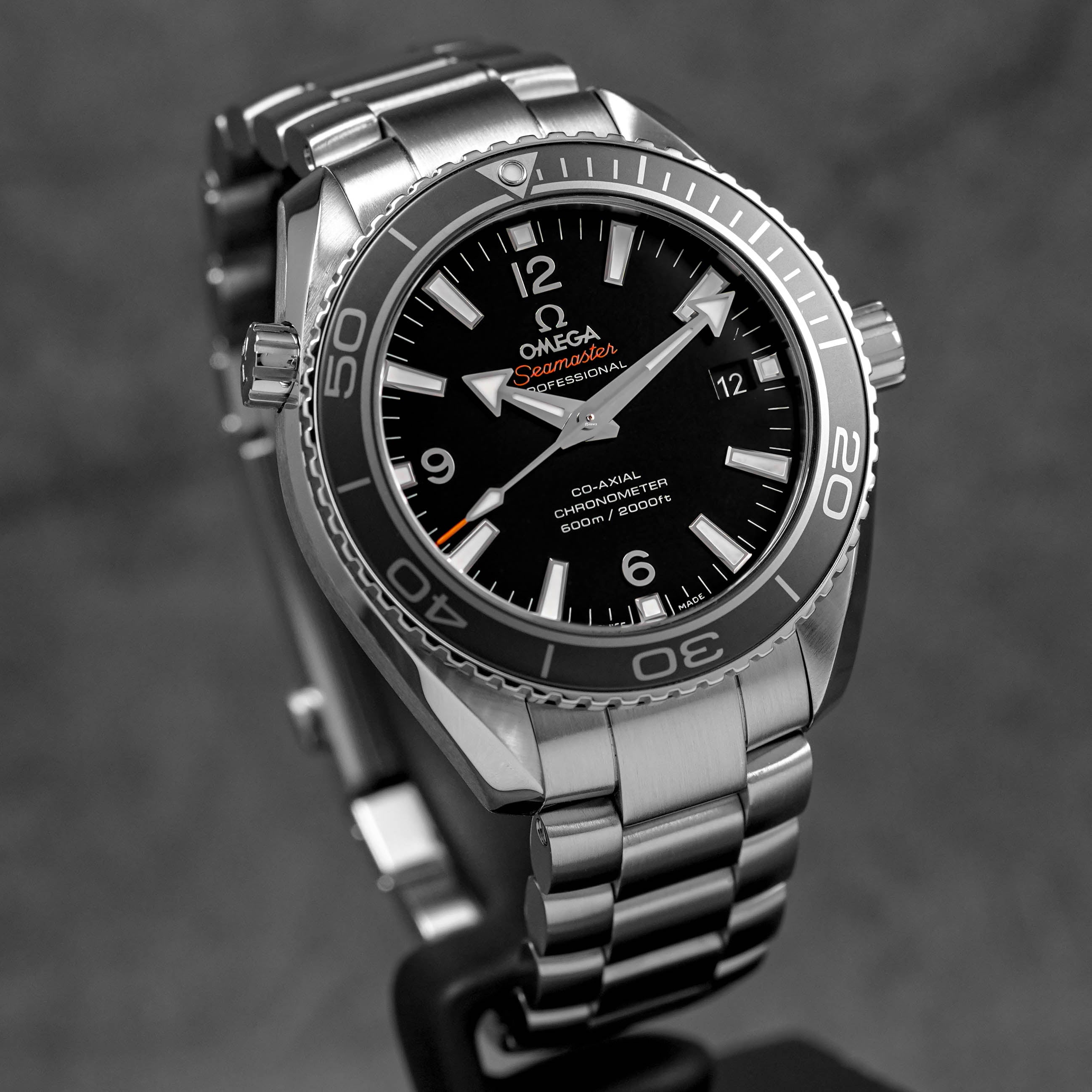Harga Omega Seamaster Planet Ocean James Bond Skyfall