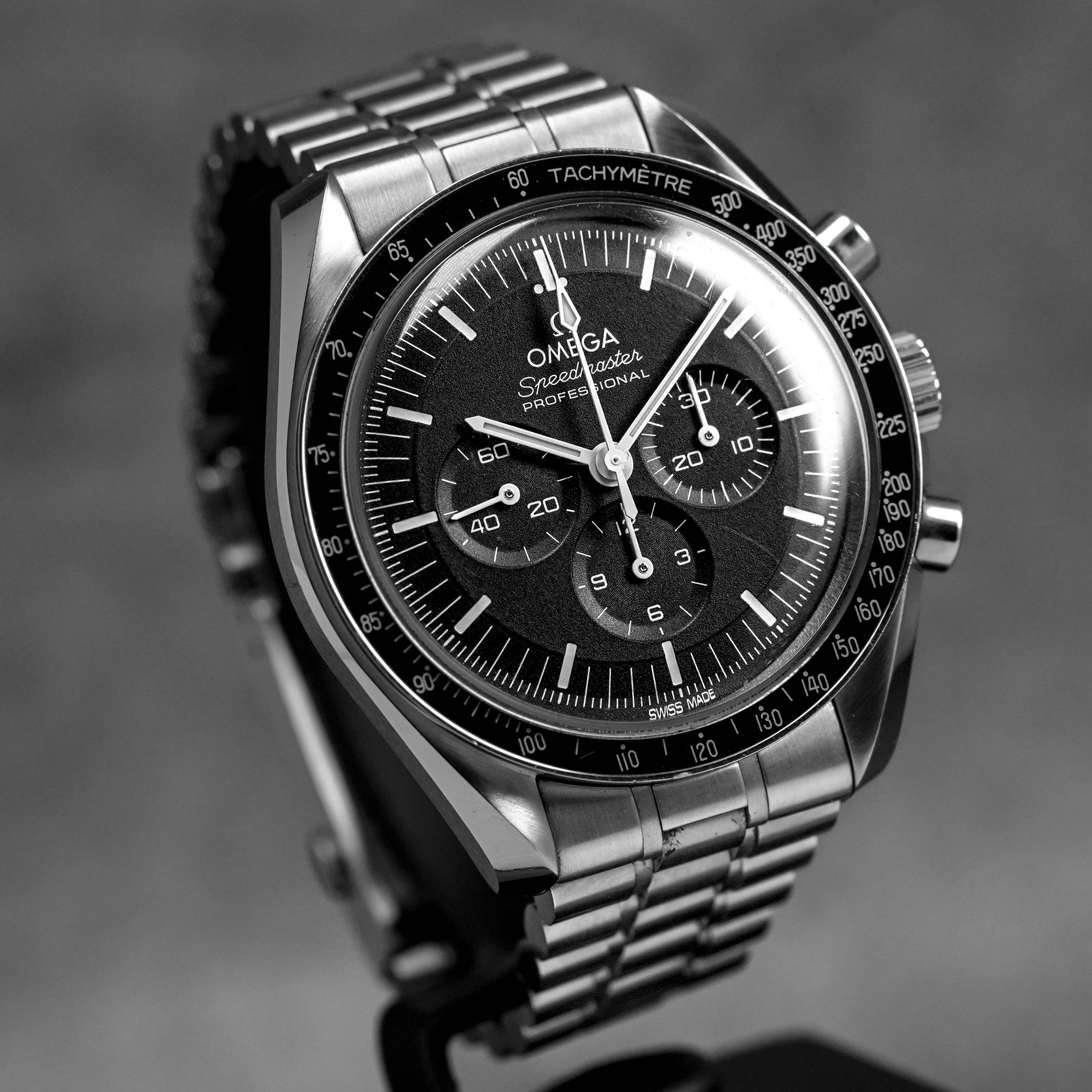 Harga Omega Speedmaster Moonwatch Hesalite