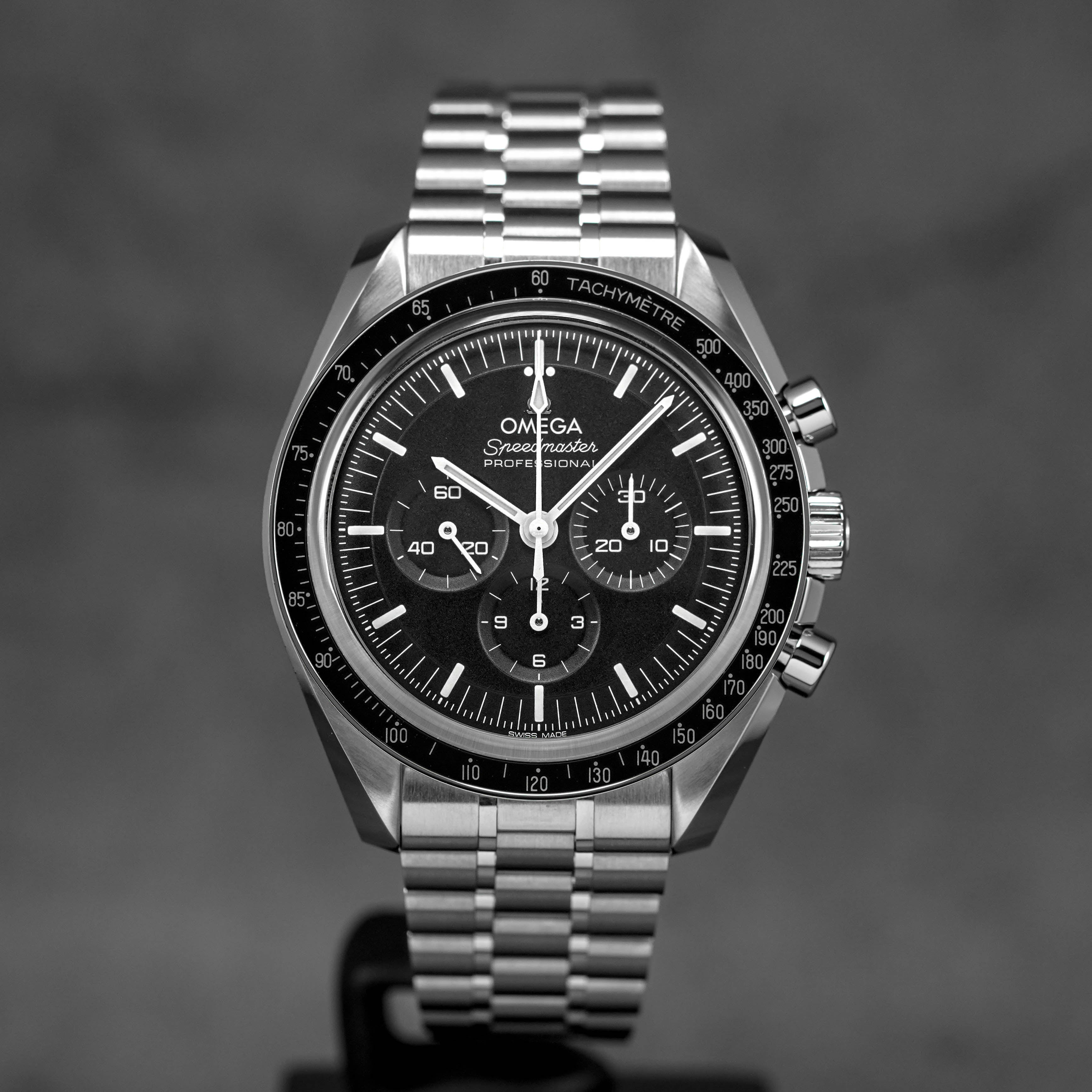 Harga Omega Speedmaster Moonwatch Sapphire