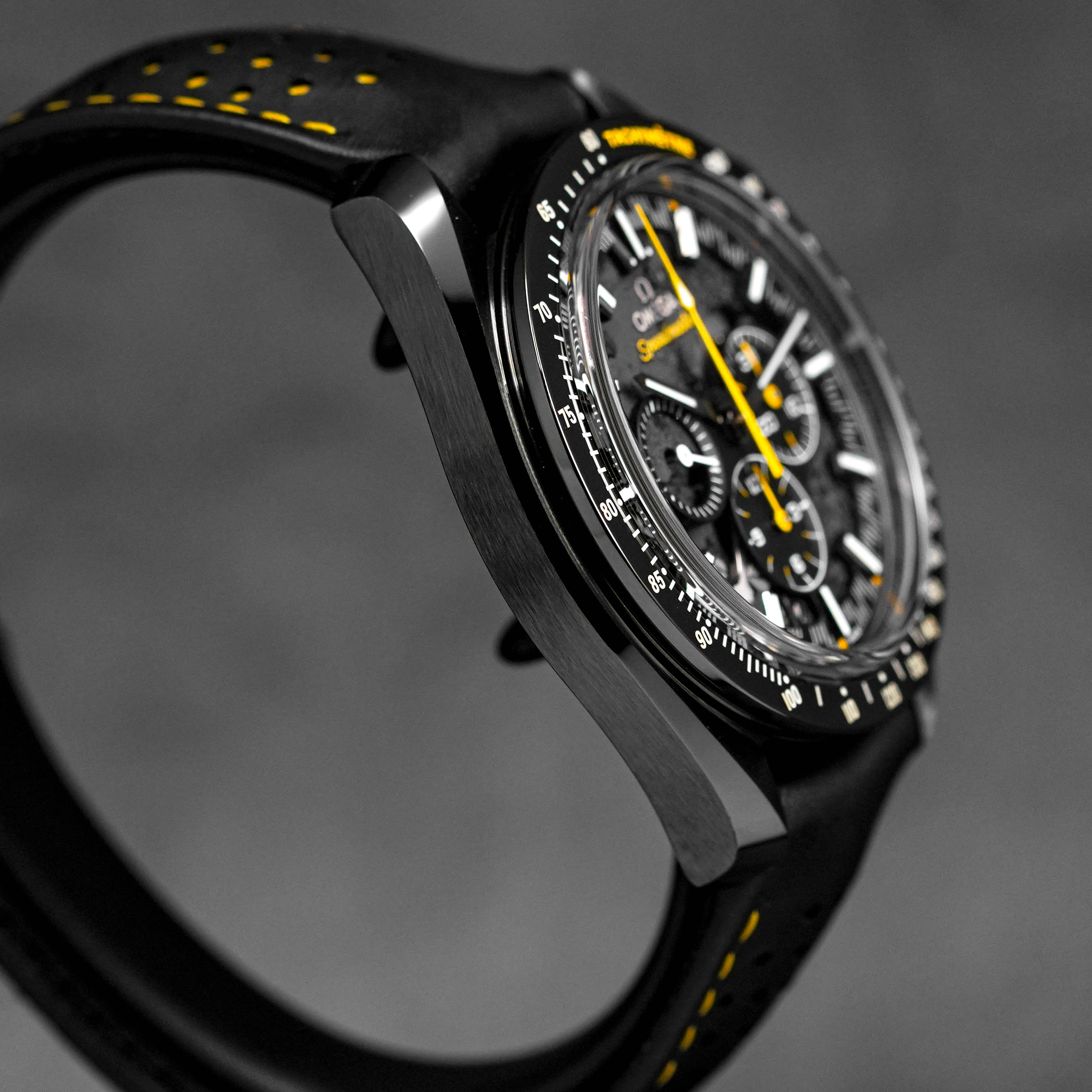 SPEEDMASTER APOLLO 8 'DARK SIDE OF THE MOON' (2020)