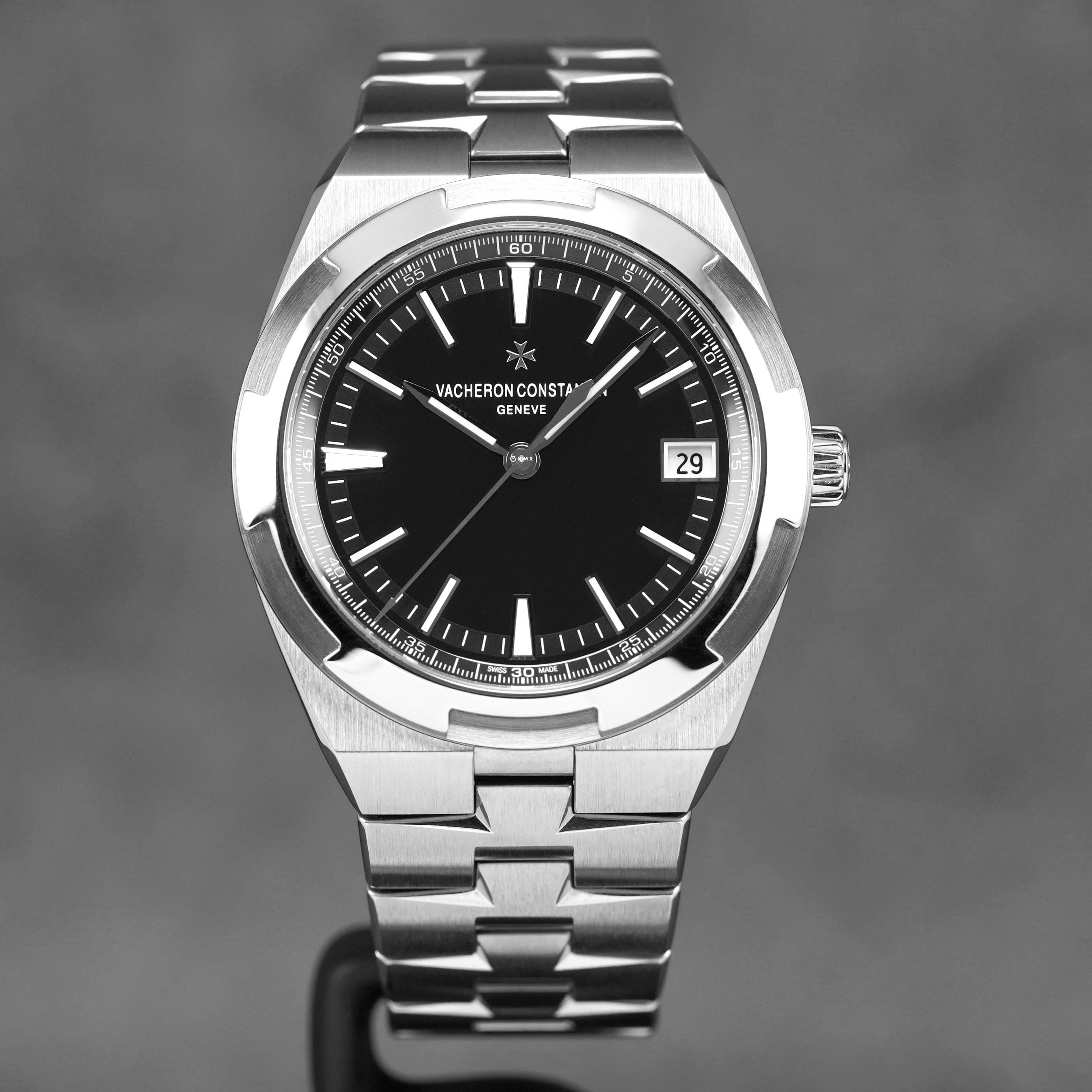 Overseas Black Dial