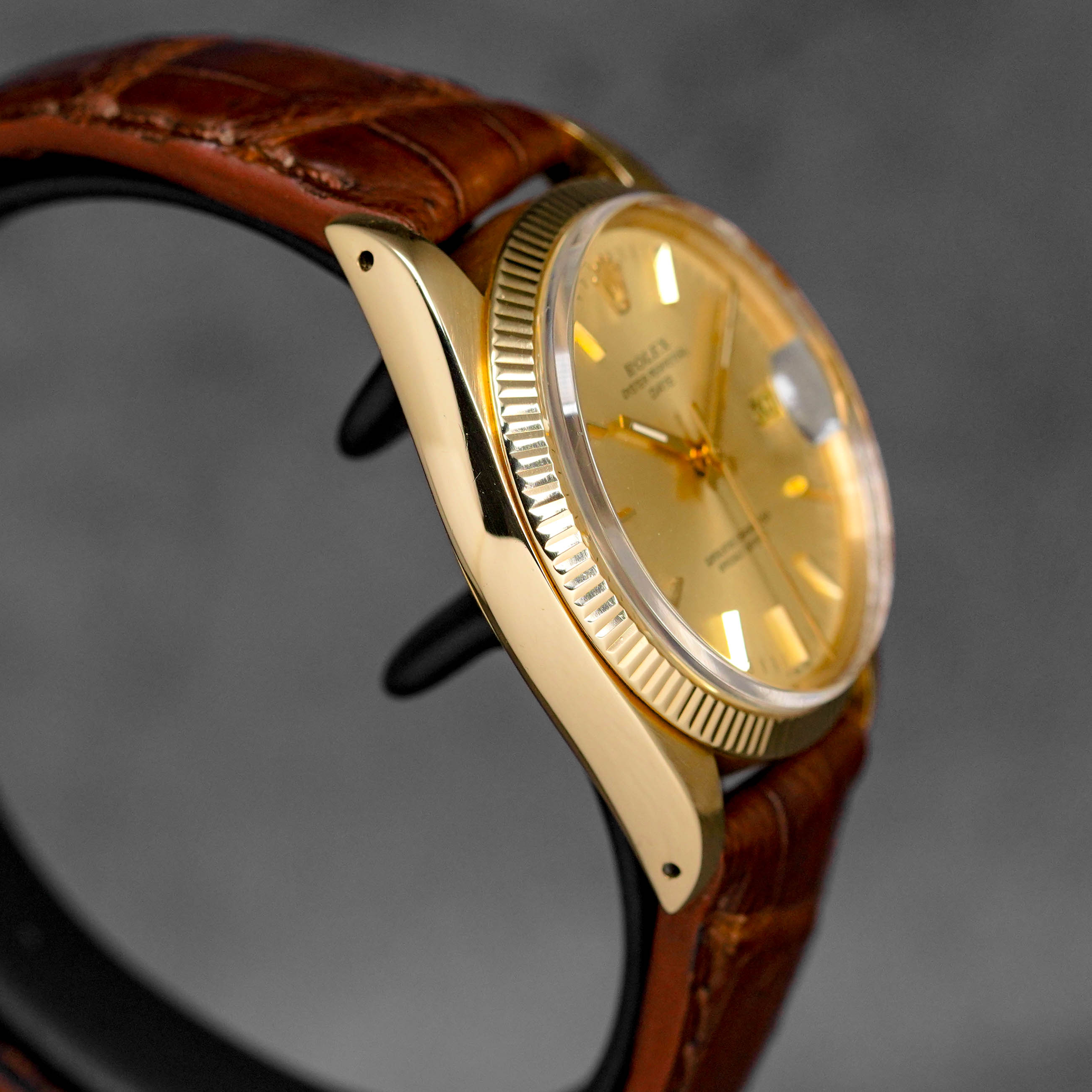 Oyster Perpetual Date Champagne Indonesia