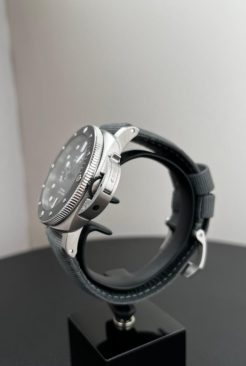 SUBMERSIBLE QUARANTAQUATTRO GRIGIO ROCCIA 44MM GREY DIAL PAM 1288 (2024)