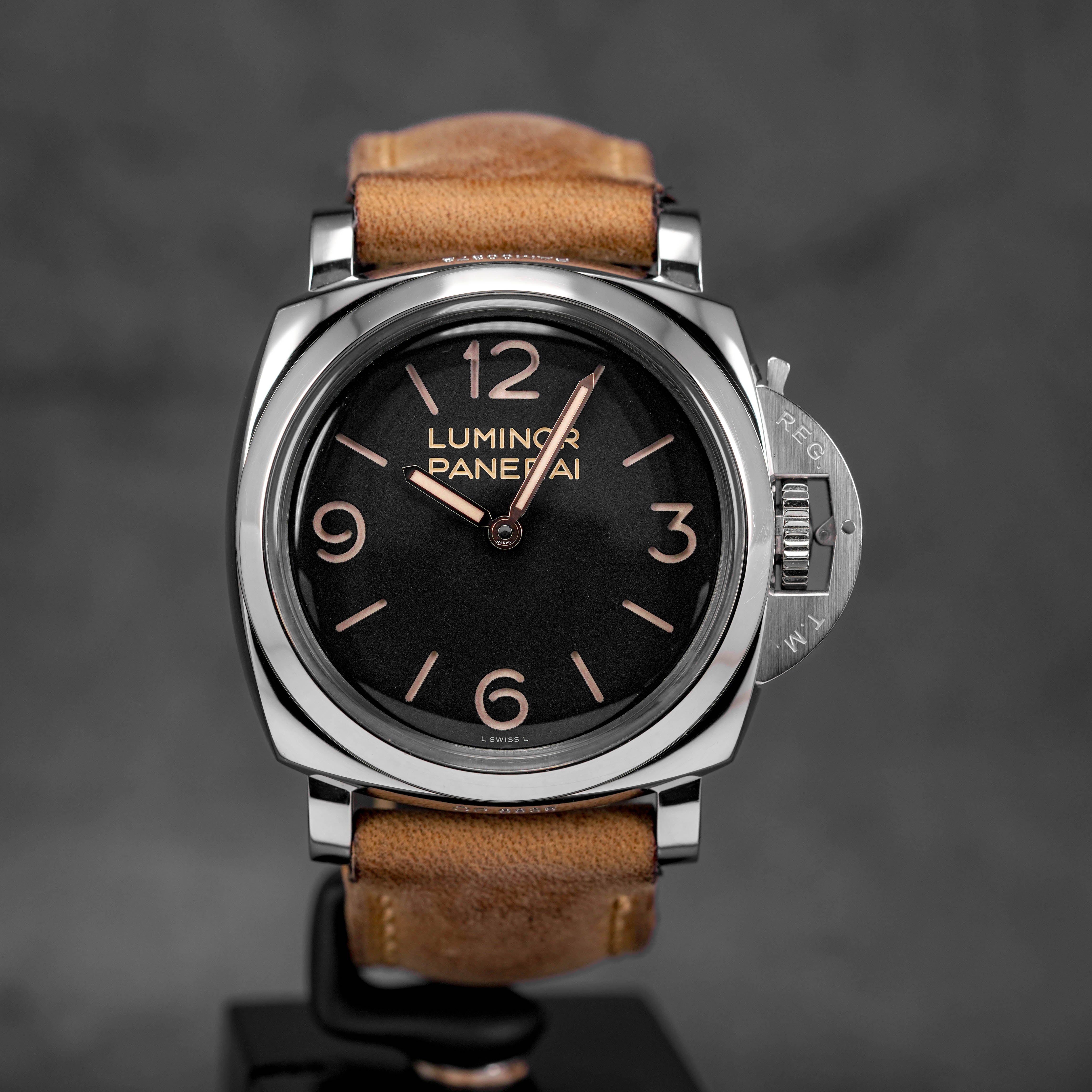 Harga Panerai PAM 372