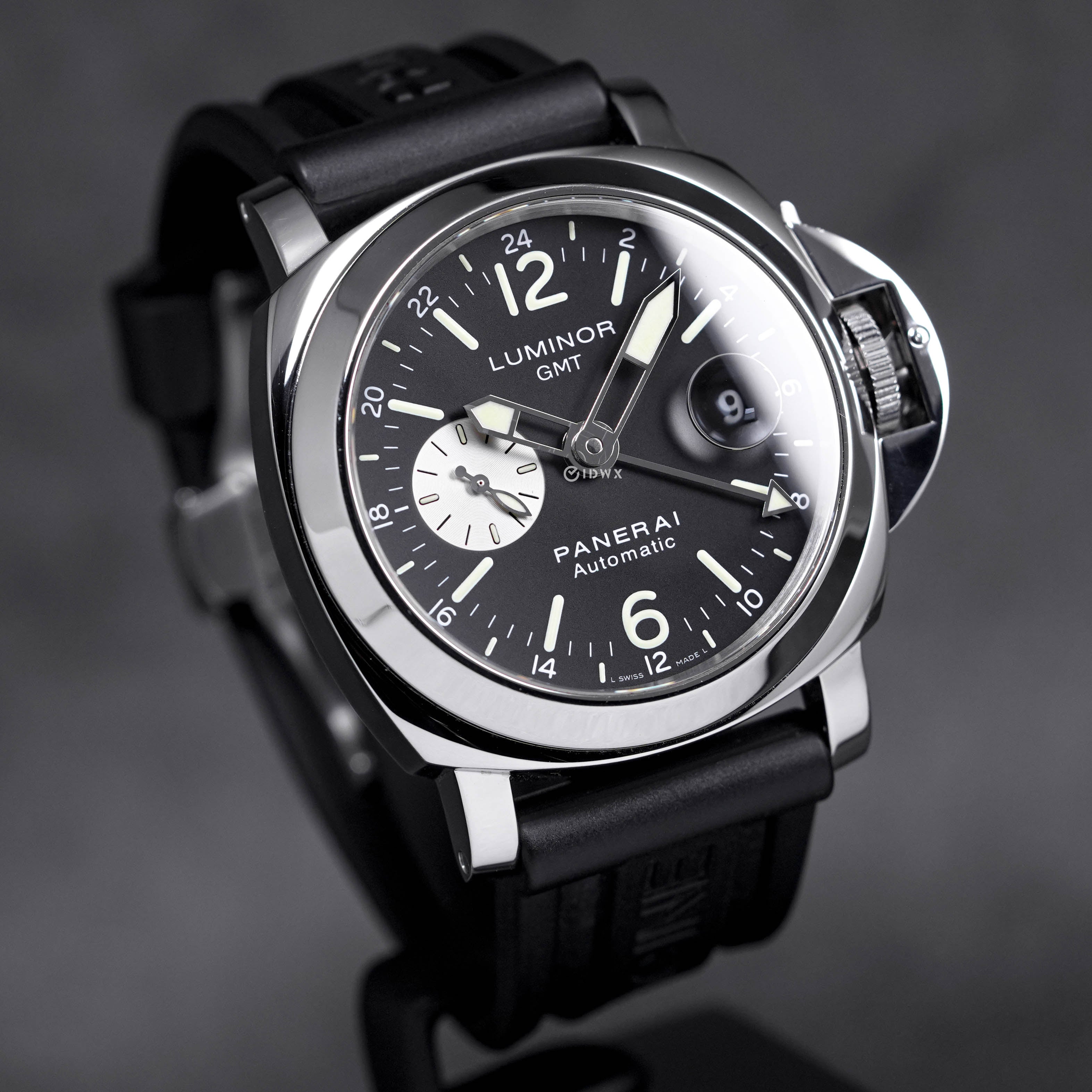 LUMINOR GMT 44MM STEEL BLACK DIAL PAM 88 (2011)