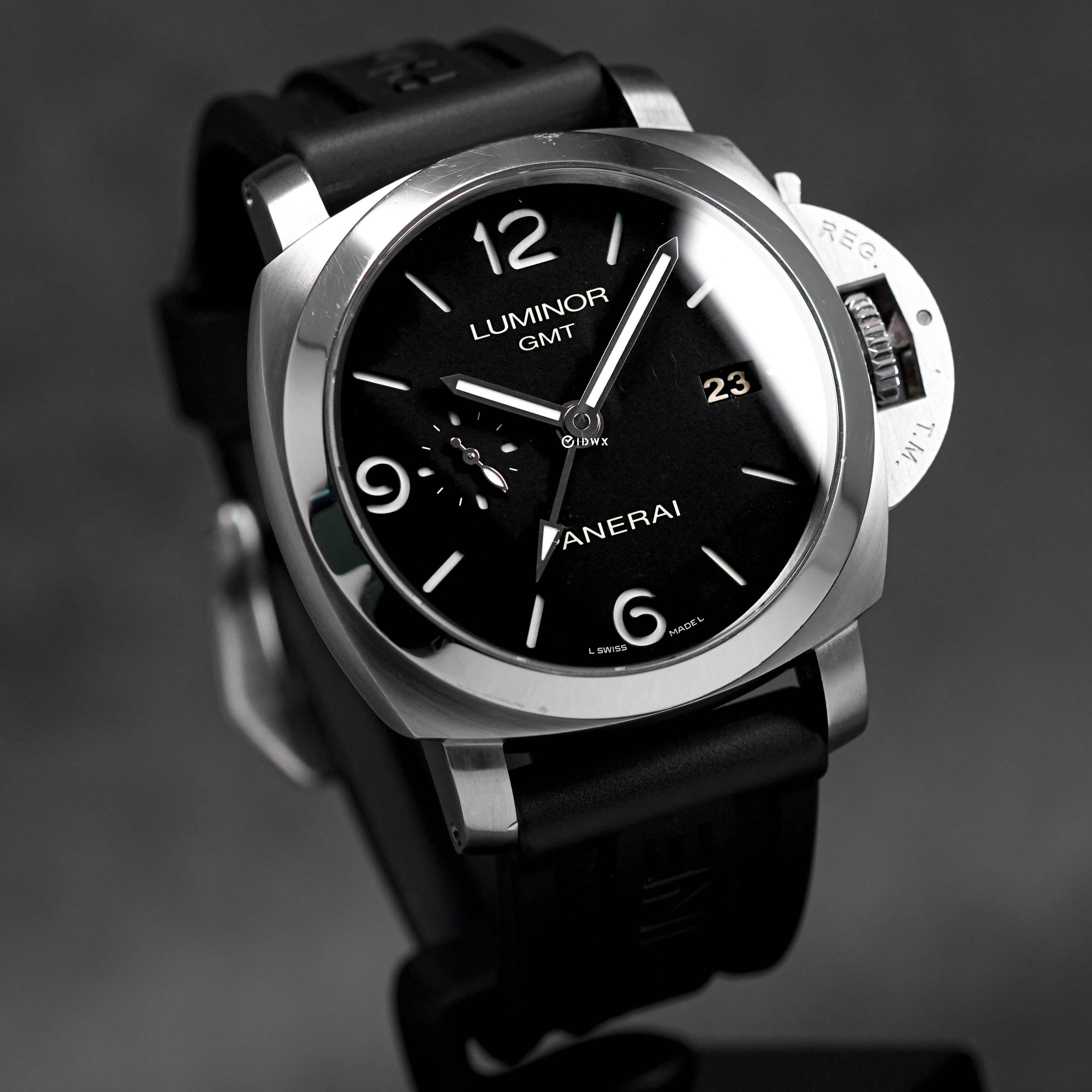 LUMINOR GMT 1950 3 DAYS 44MM STEEL BLACK DIAL PAM 320 (2012)