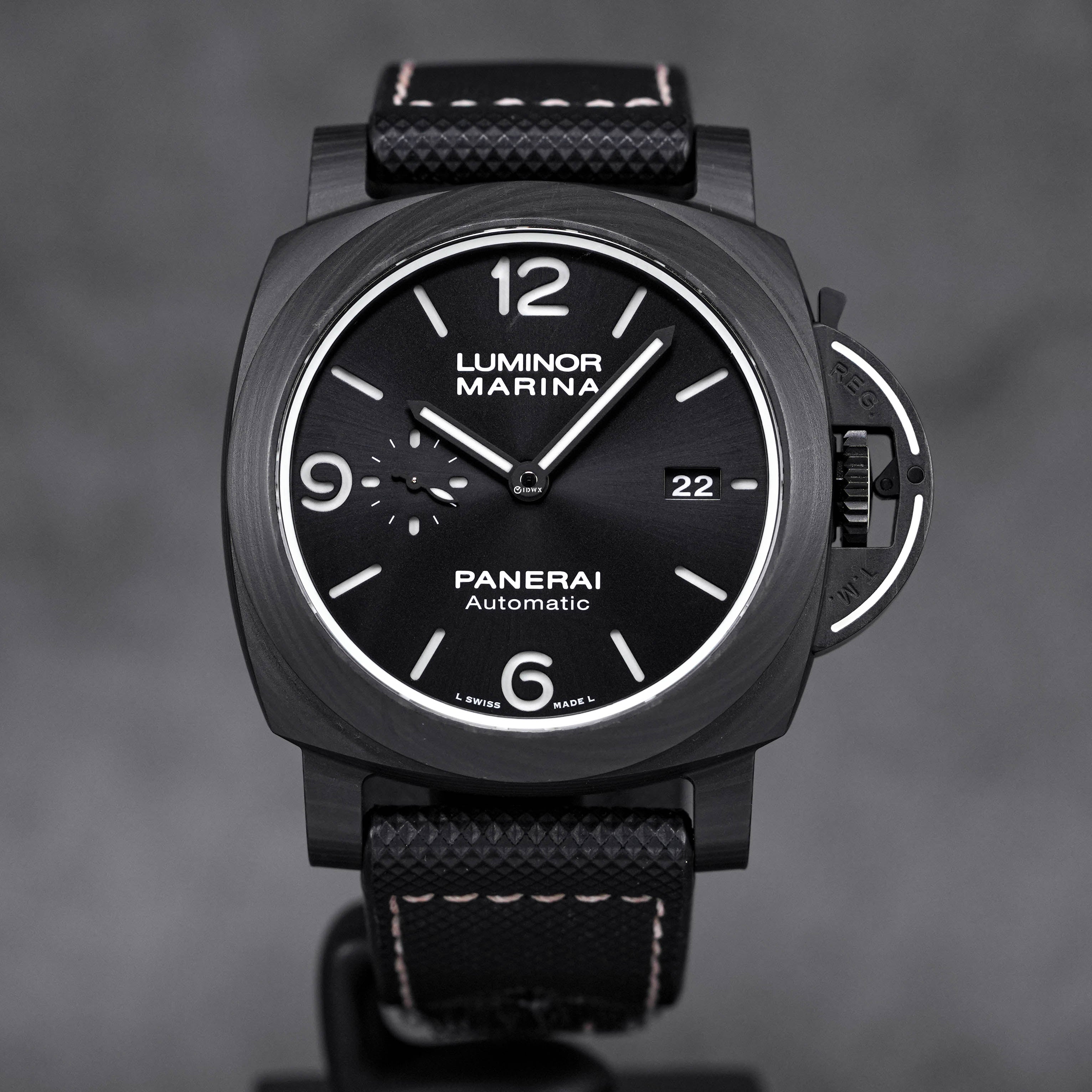 LUMINOR MARINA 44MM CARBOTECH '70TH YEARS OF LUMINOR' BLACK DIAL PAM 1118 LIMITED EDITION