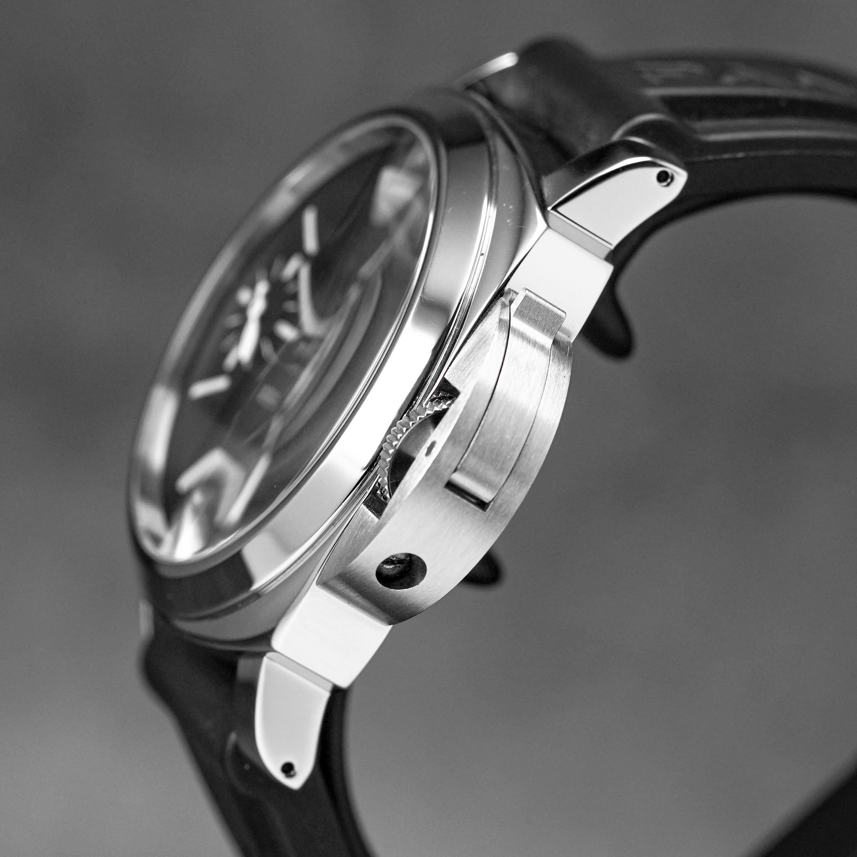 LUMINOR MARINA LOGO 3 DAYS STEEL BLACK DIAL PAM 776 (2019)