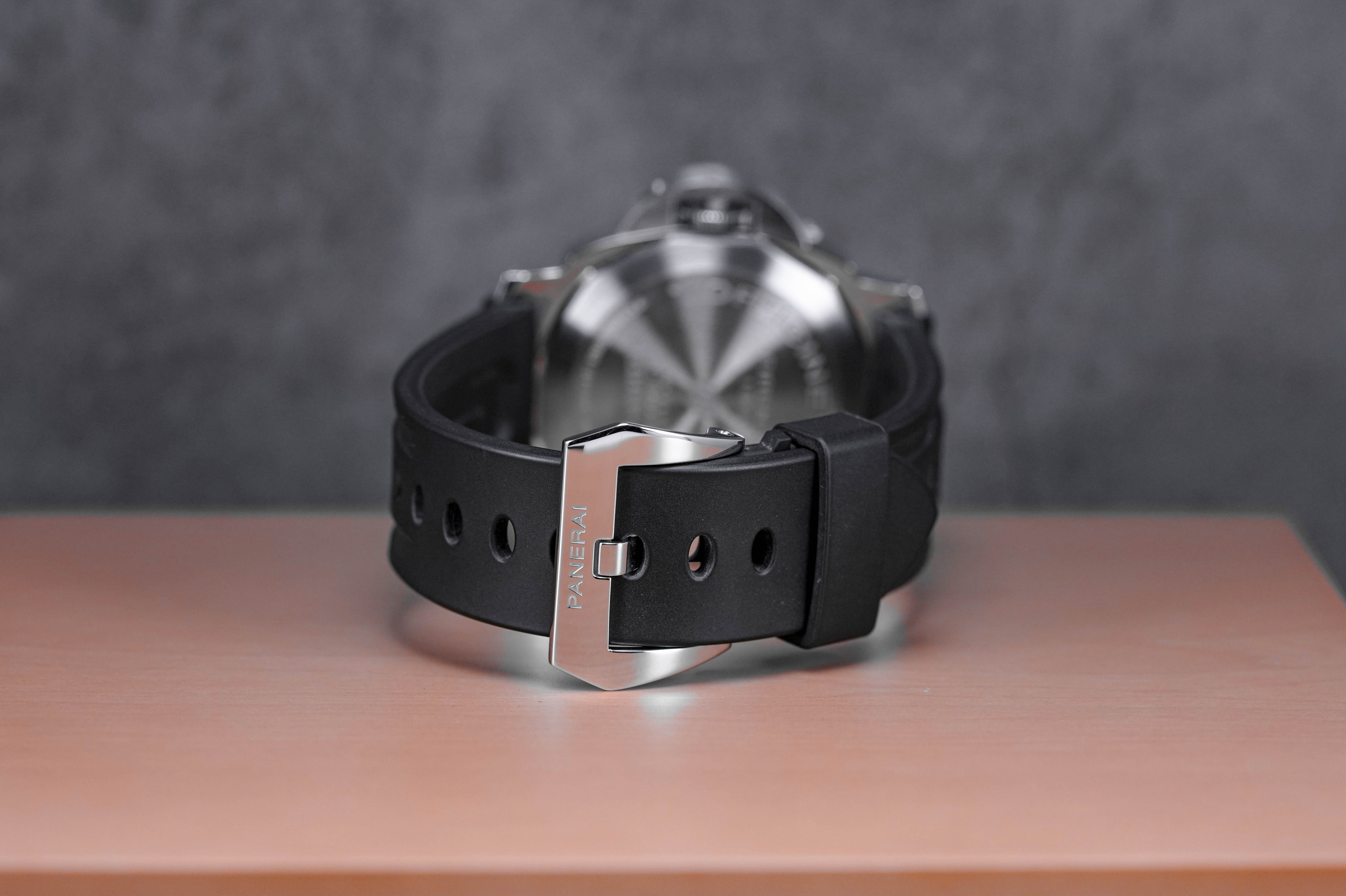 LUMINOR MARINA LOGO 3 DAYS STEEL BLACK DIAL PAM 776 (2019)