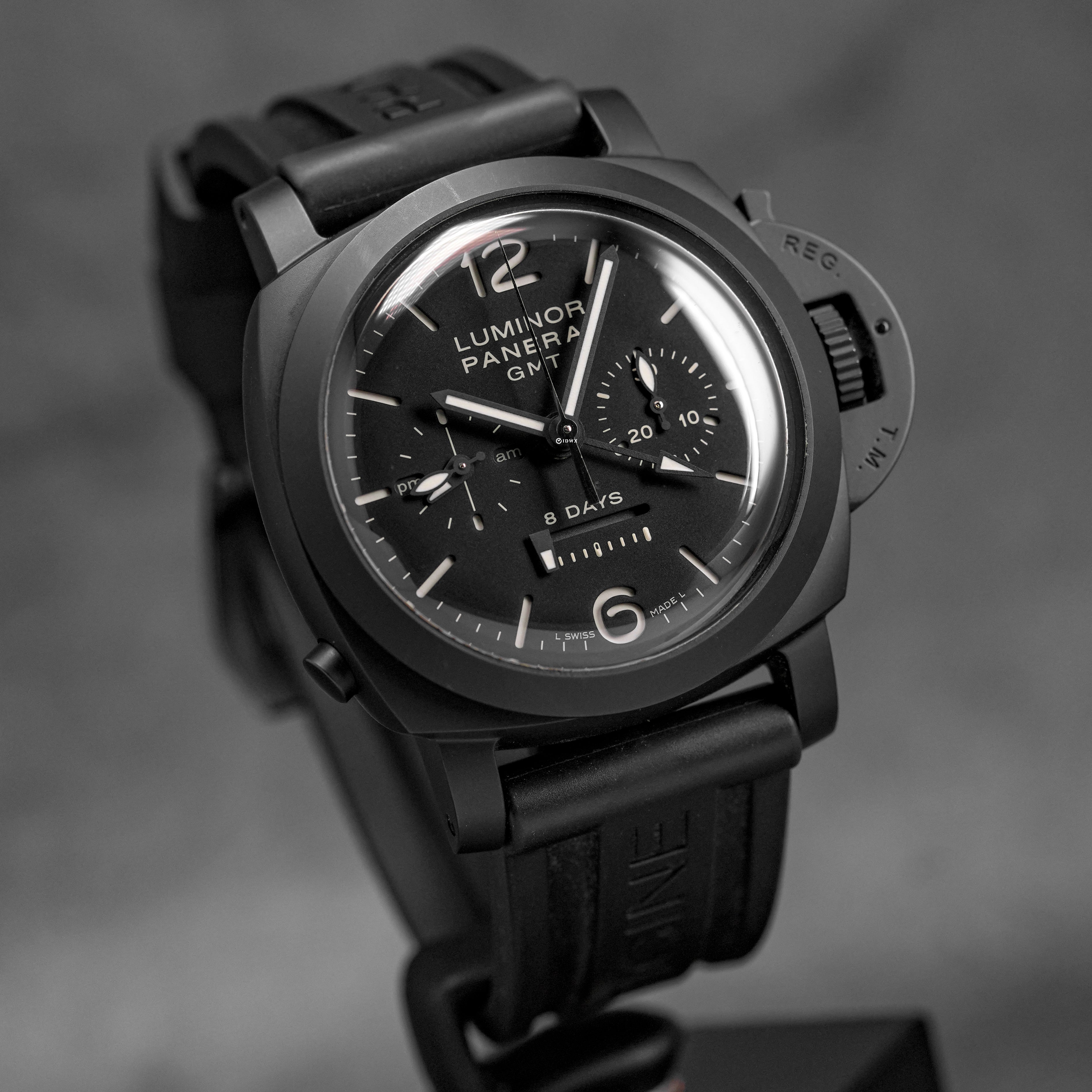 Harga Panerai Luminor PAM 317