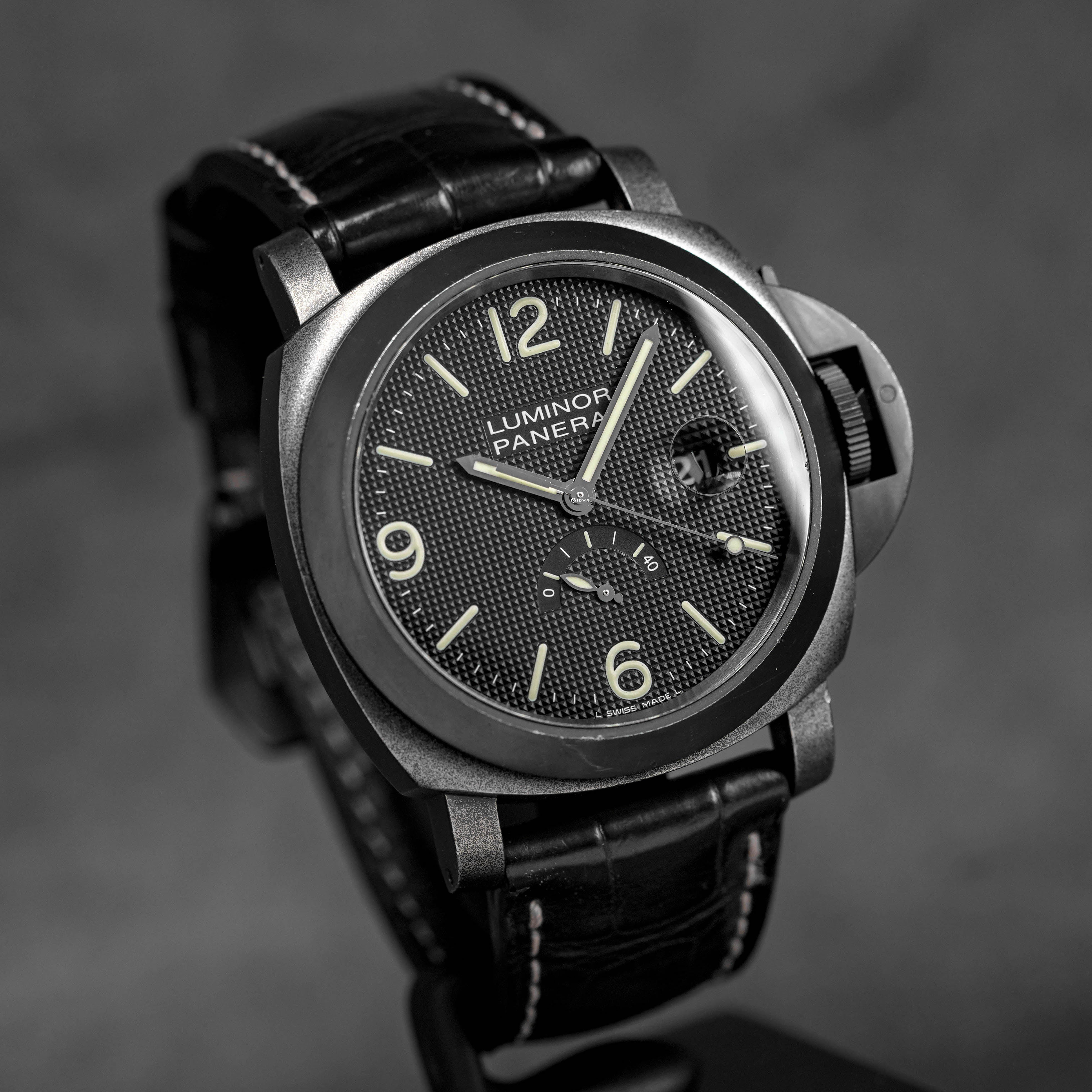 Harga Panerai PAM 28
