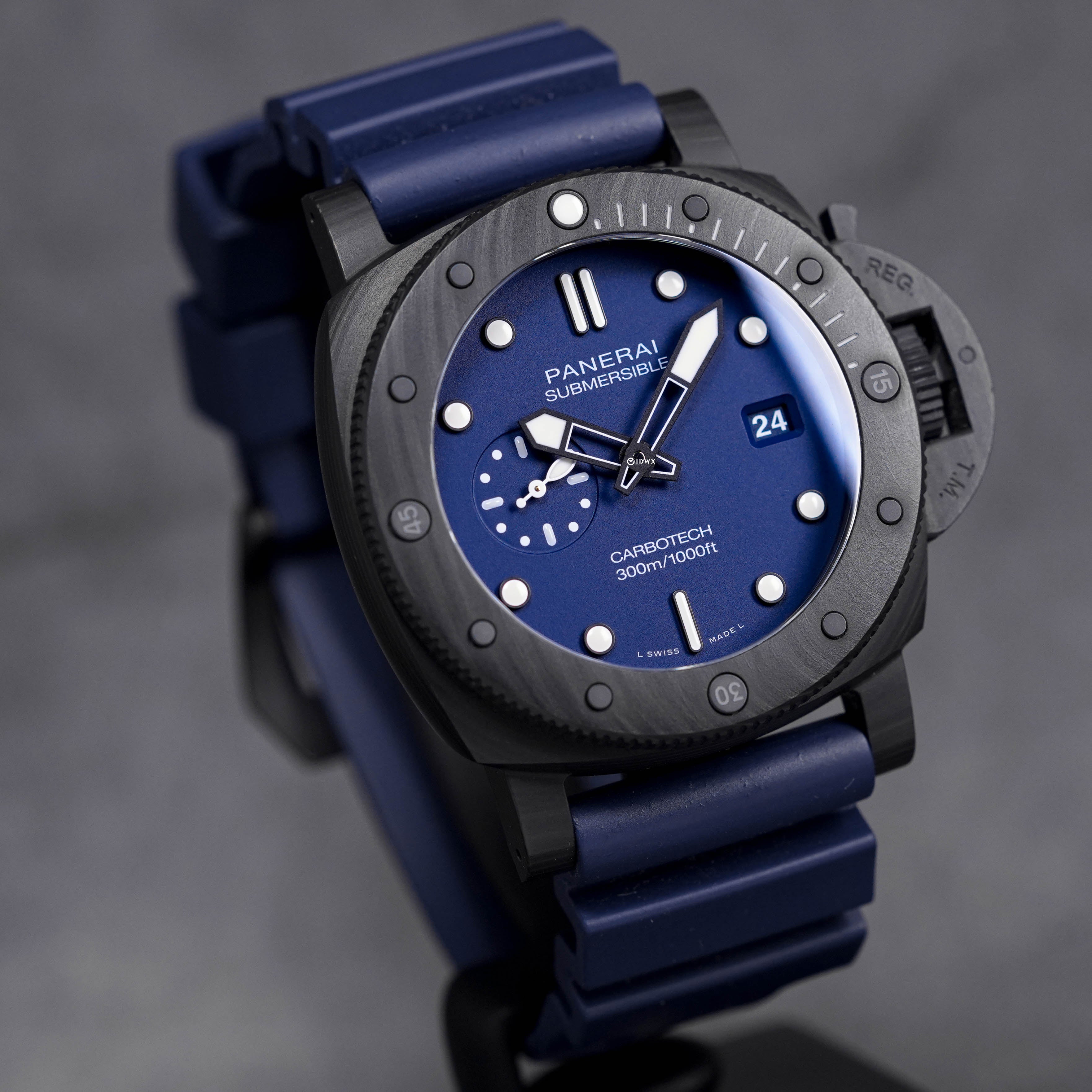 Harga Panerai Submersible PAM 1232