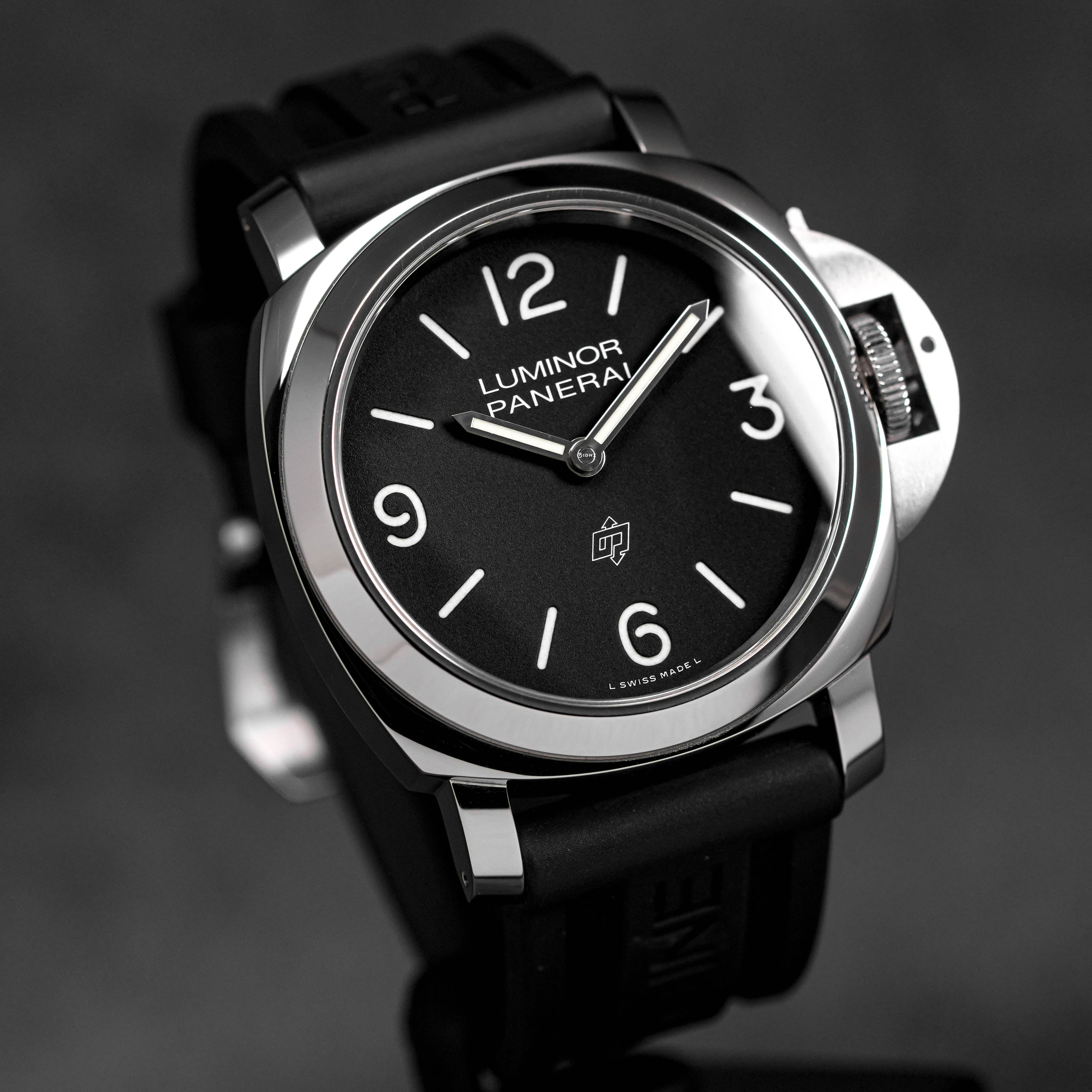 LUMINOR BASE LOGO STEEL PAM 1086 (2023)